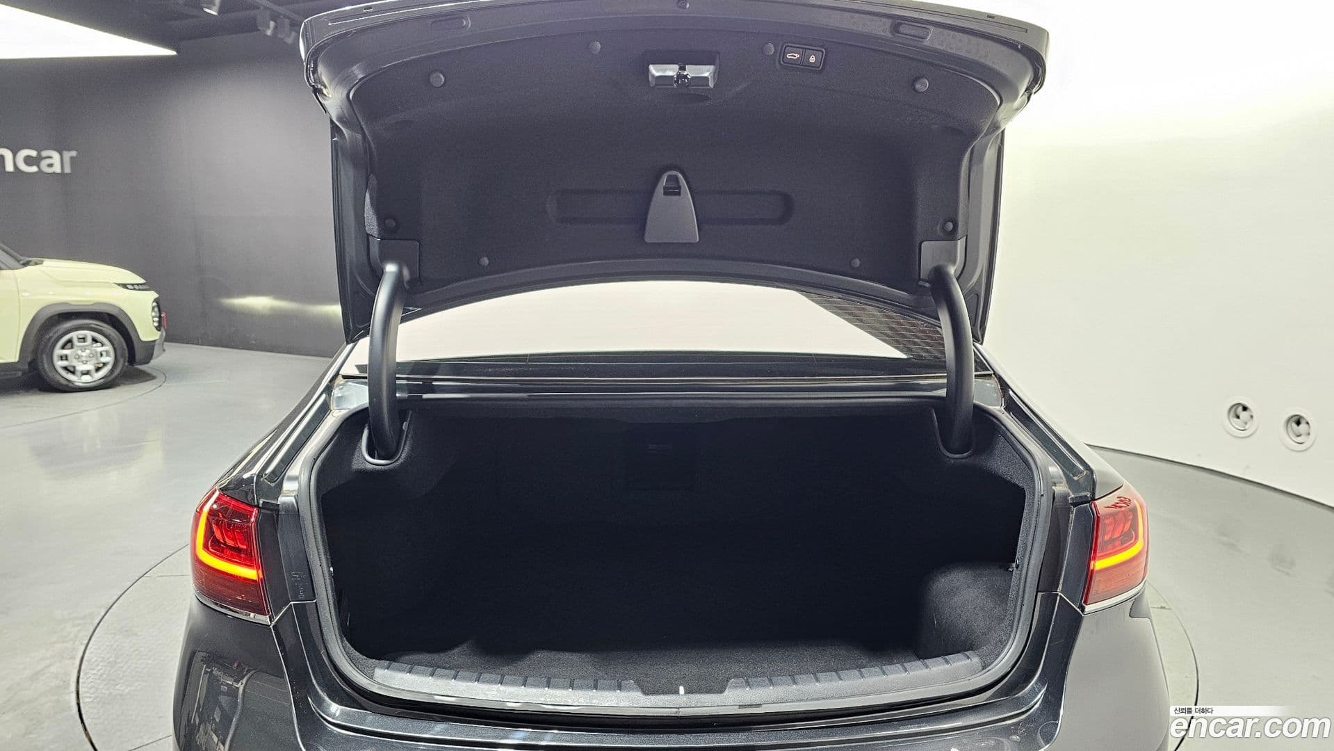 Main__Slider__Photo:K7 Kia 2020.11-19