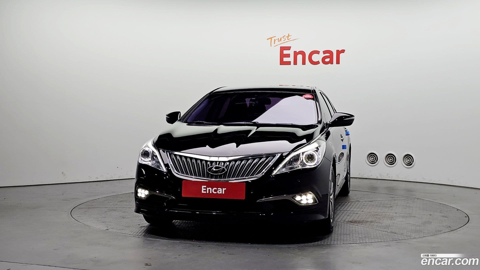 Main__Slider__Photo:Grandeur Hyundai 2016.8-2