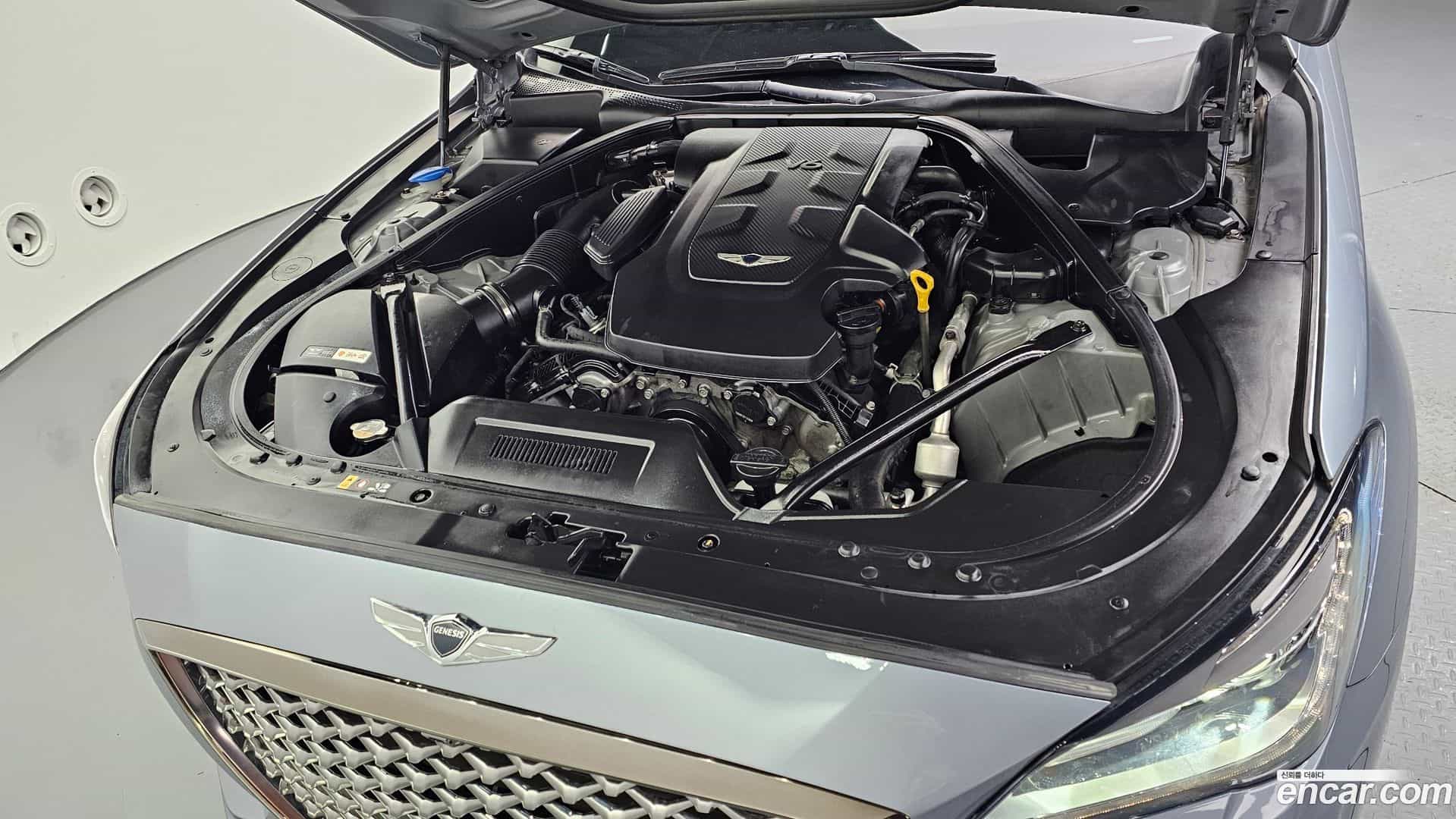 G80 Genesis 2016.8-INNER-006