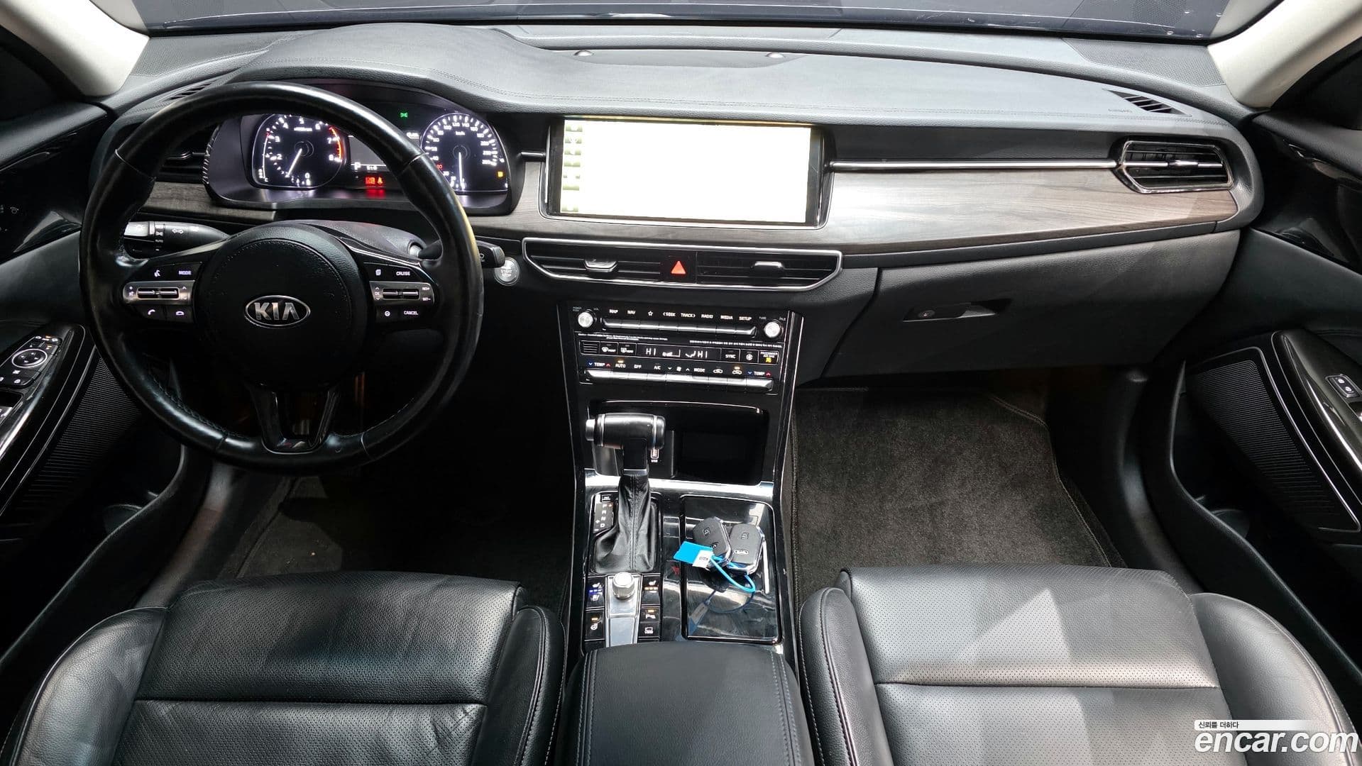 Main__Slider__Photo:K7 Kia 2019.11-6