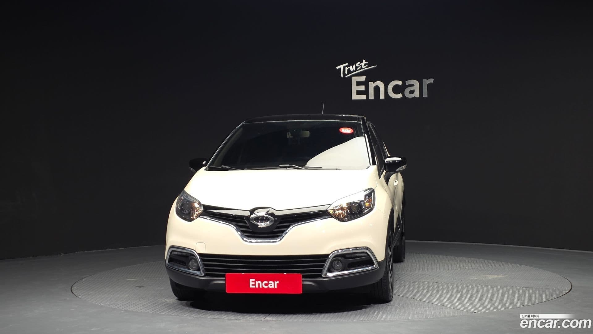 Main__Slider__Photo:QM3 Renault-KoreaSamsung 2016.6-2