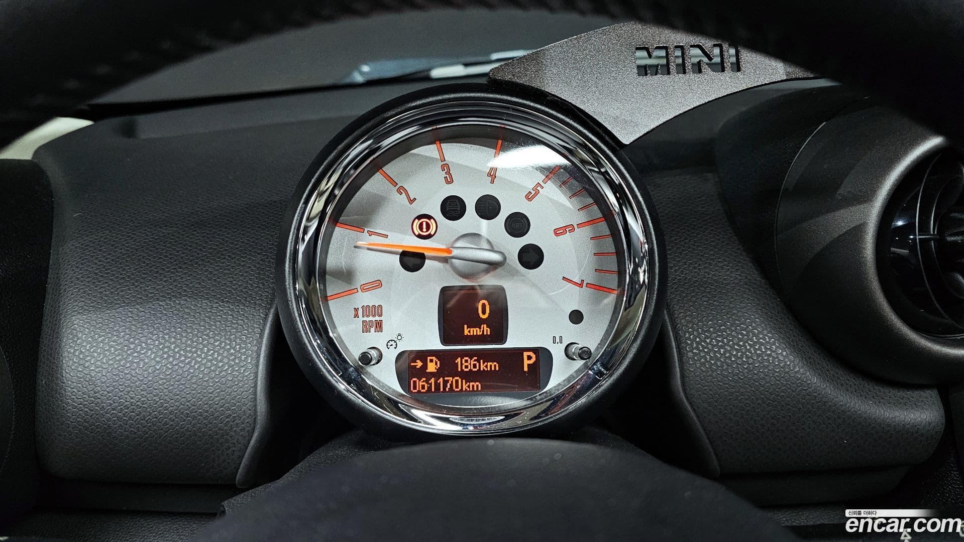 Main__Slider__Photo:Countryman Mini 2012.7-7