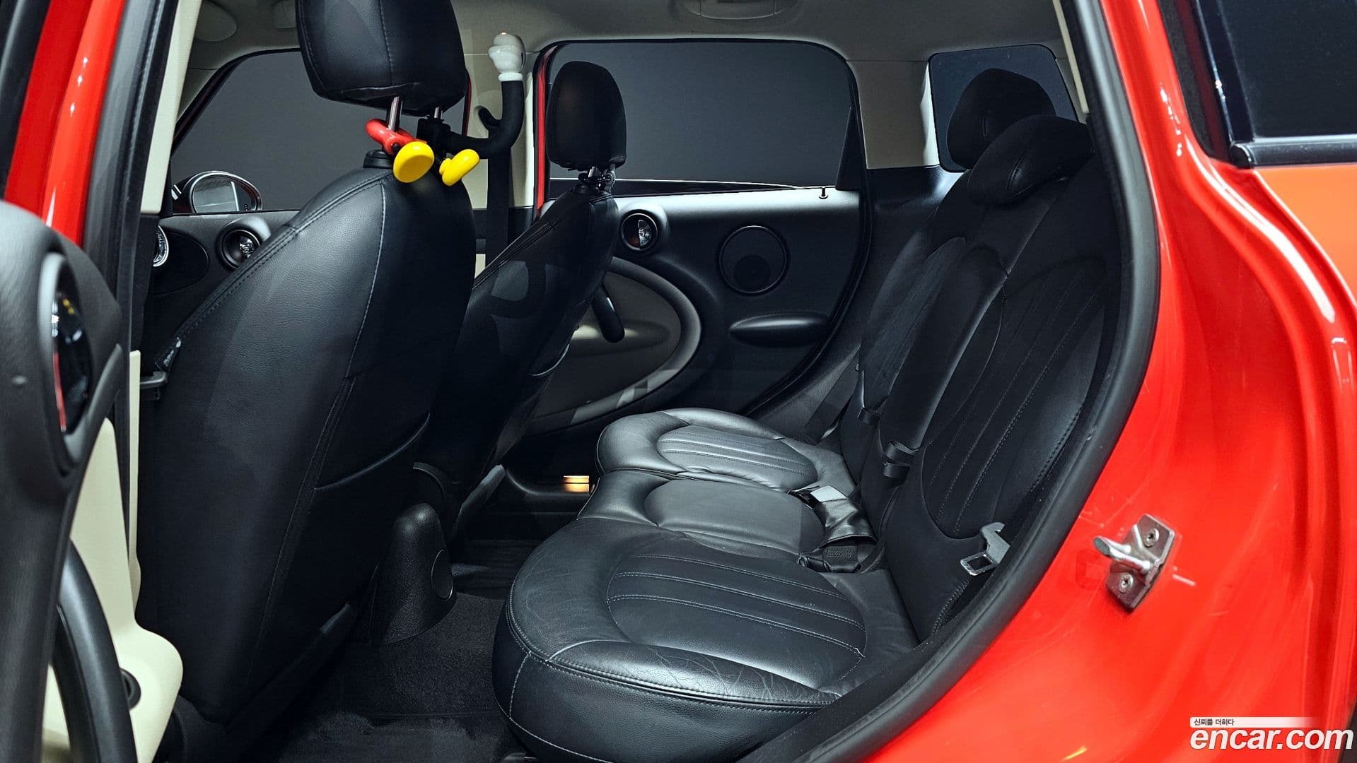 Main__Slider__Photo:Countryman Mini 2012.7-11