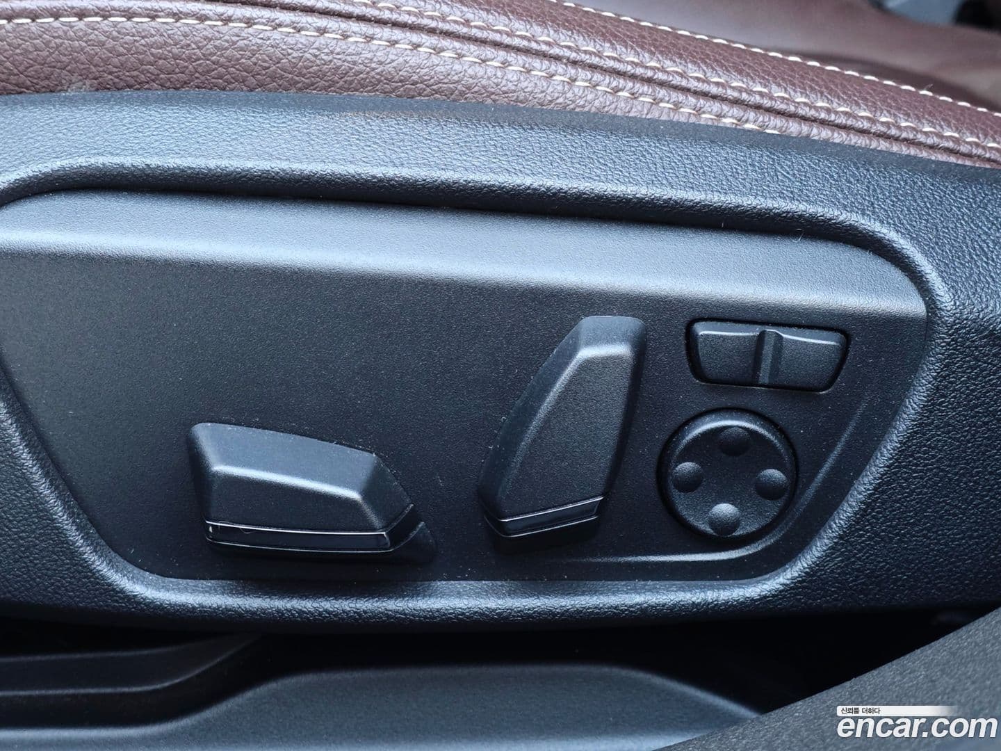 Main__Slider__Photo:2-Series BMW 2022.10-15