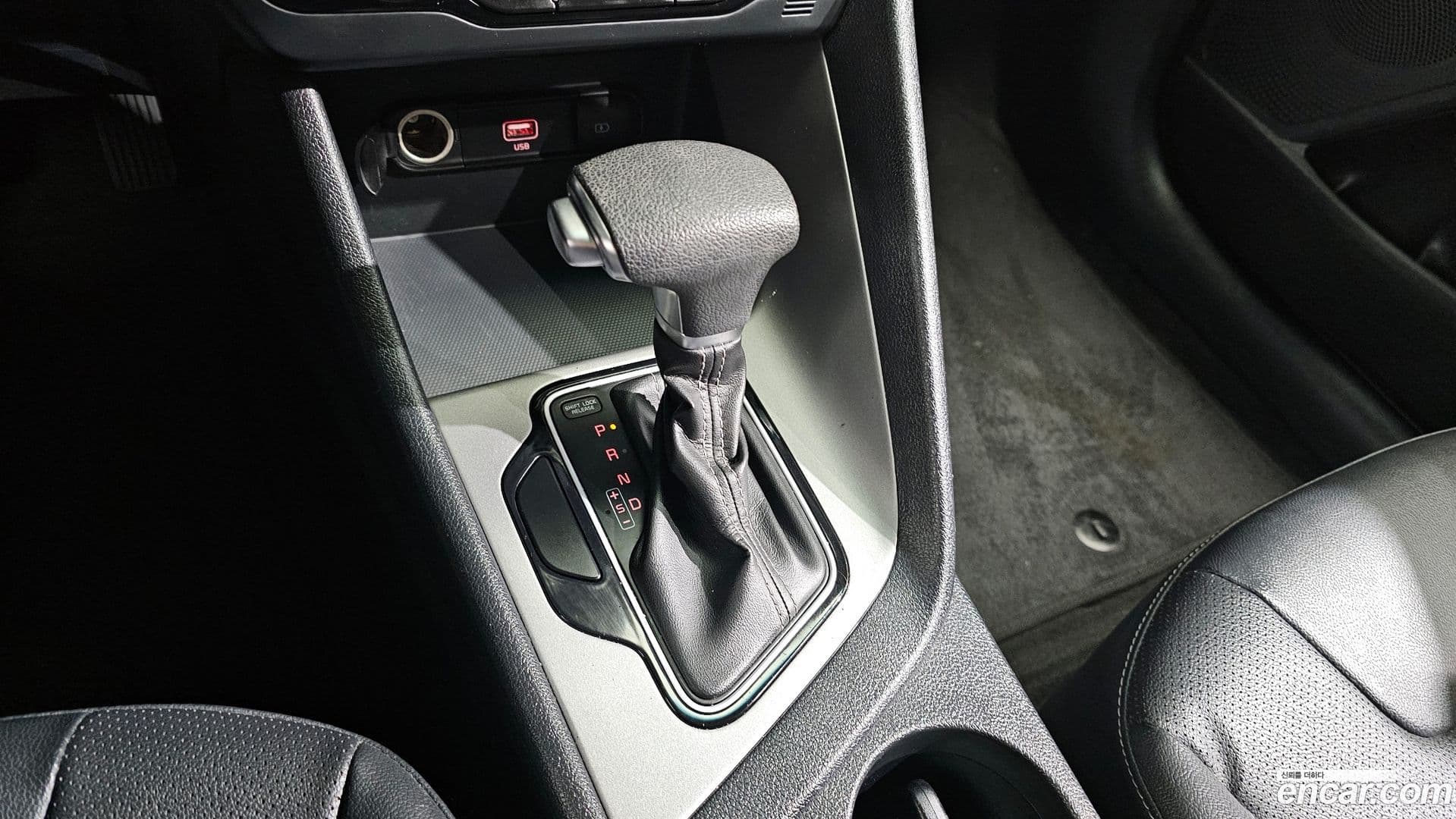 Main__Slider__Photo:Niro Kia 2021.8-8