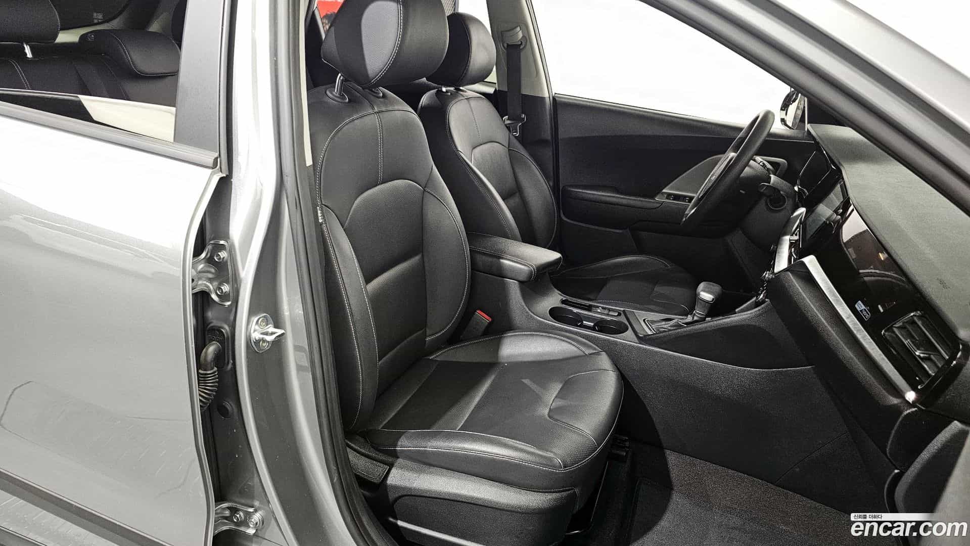 Niro Kia 2021.8-OPTION-016