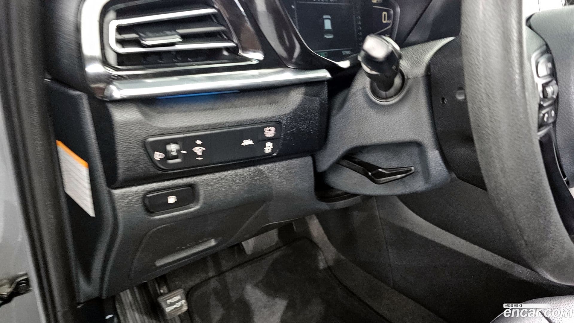 Main__Slider__Photo:Niro Kia 2021.8-14