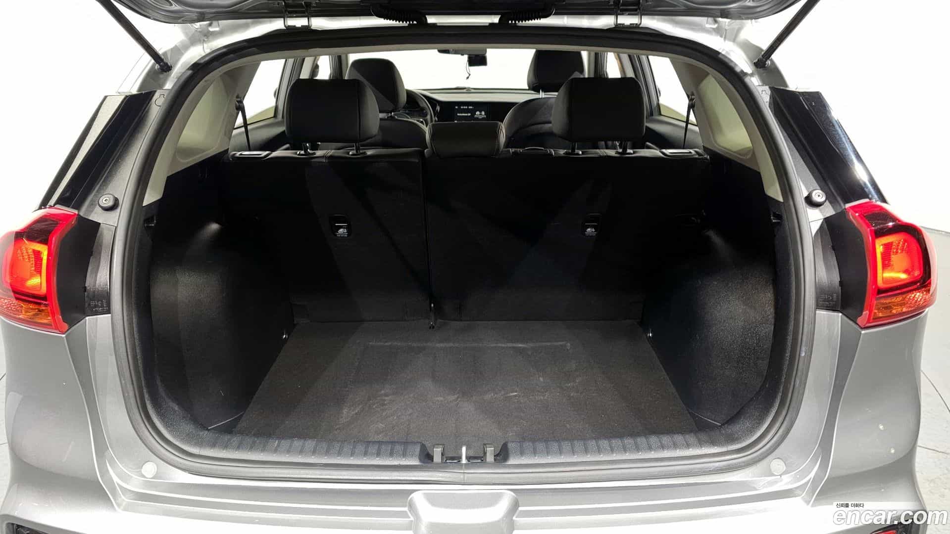 Niro Kia 2021.8-OPTION-024