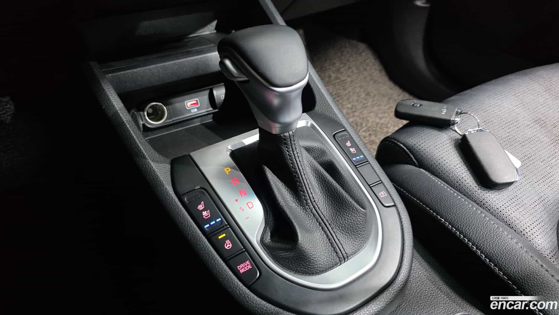 K3 Kia 2021.10-INNER-009