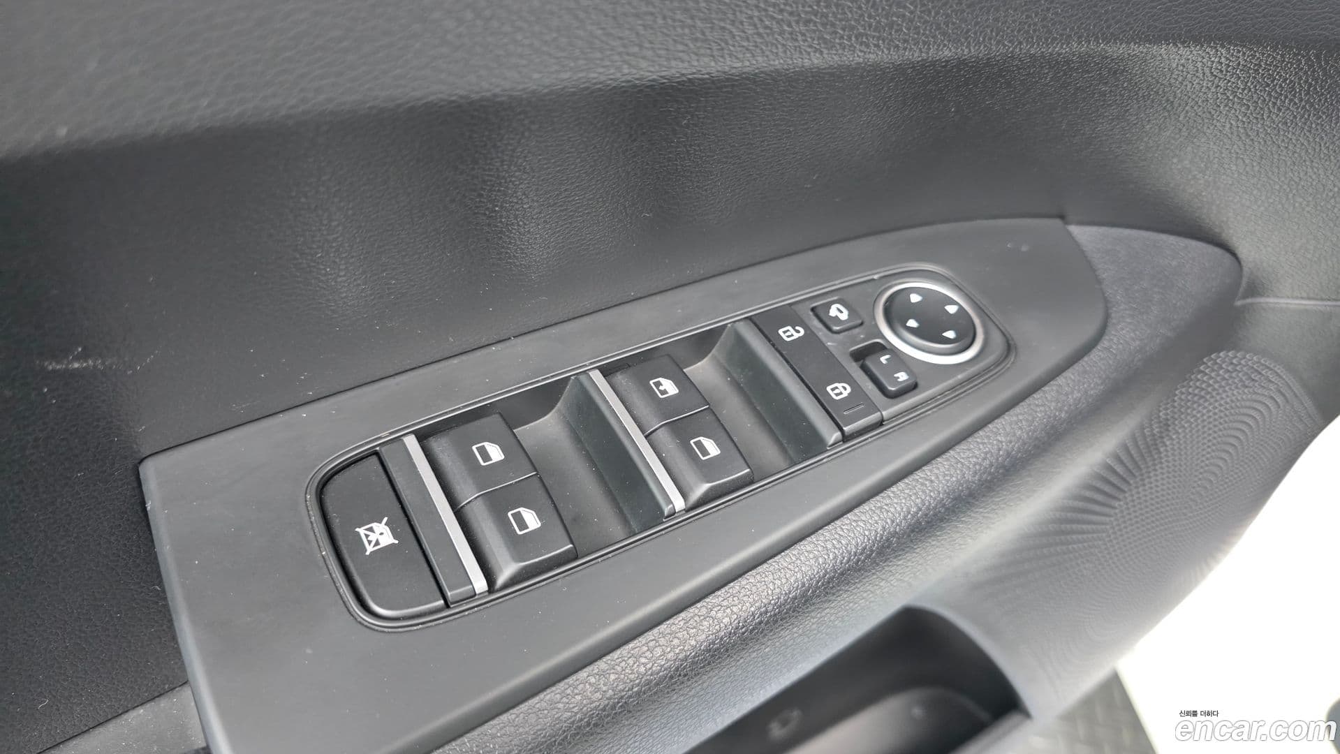 Main__Slider__Photo:K3 Kia 2021.10-11