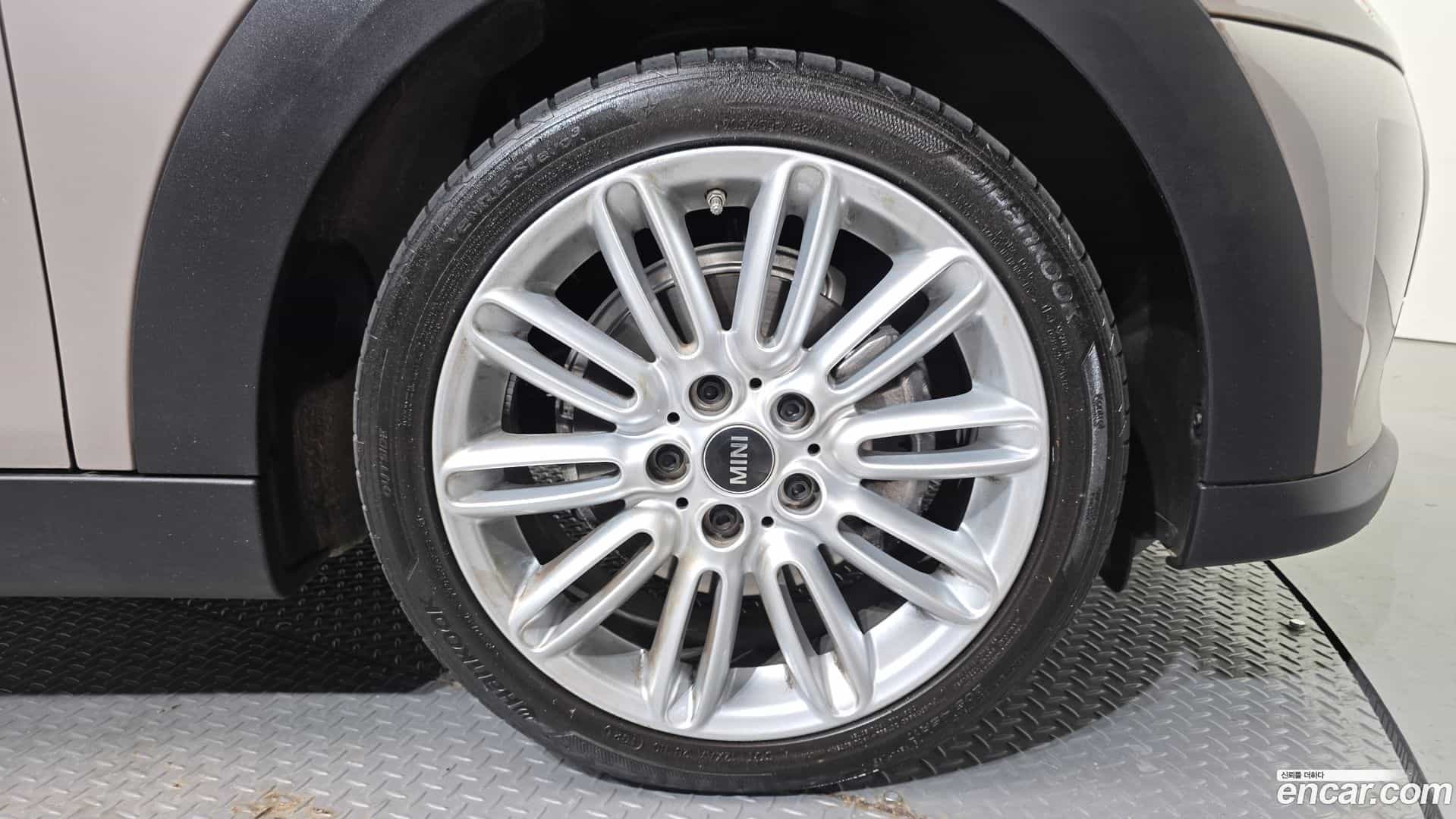 Cooper Mini 2021.10-OUTER-005