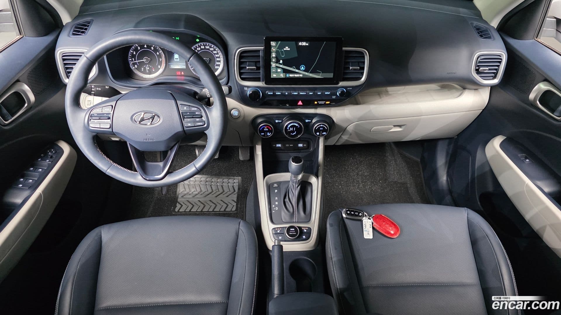 Main__Slider__Photo:Venue Hyundai 2022.9-6