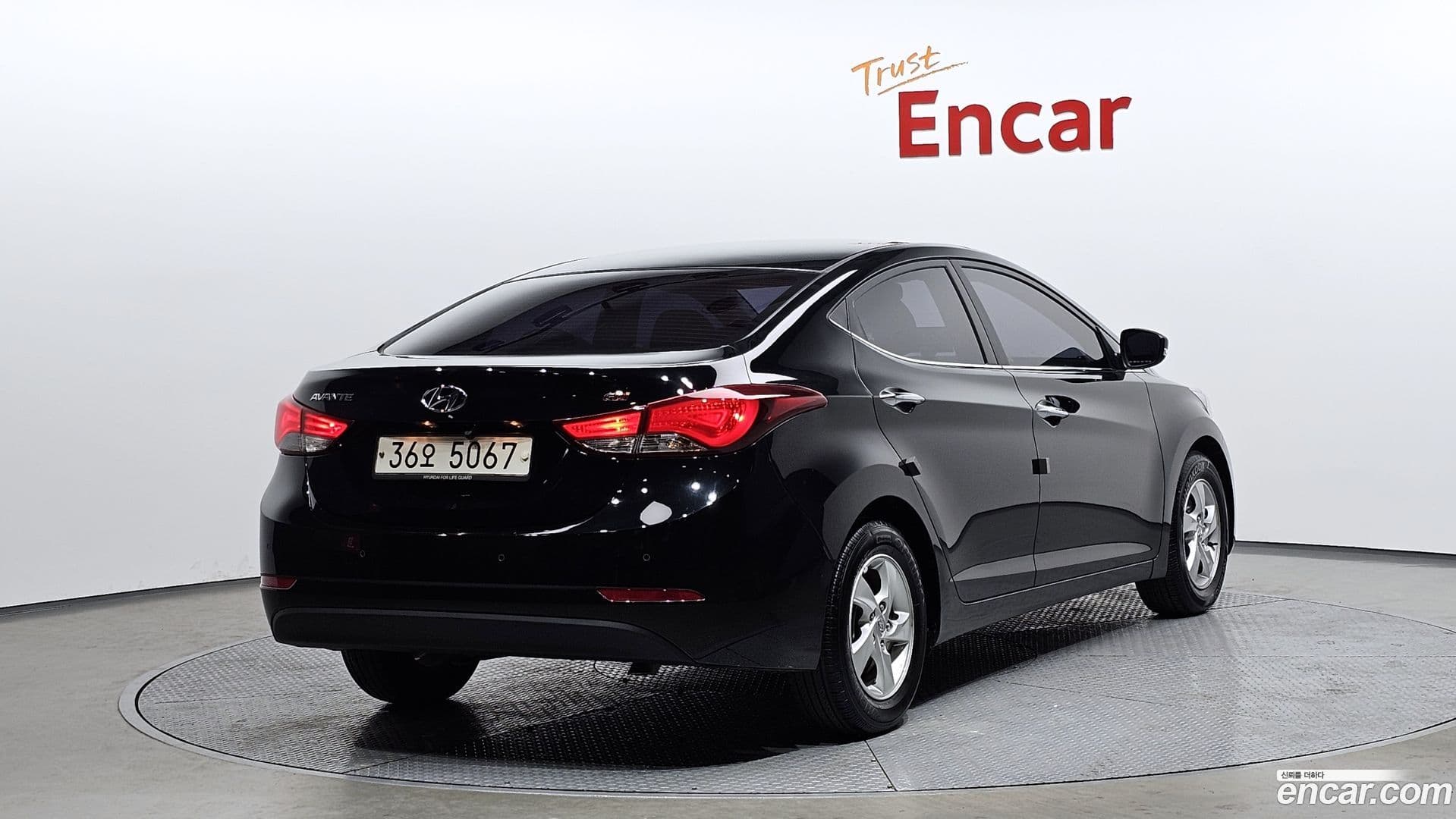 Main__Slider__Photo:AVANTE Hyundai 2014.9-1