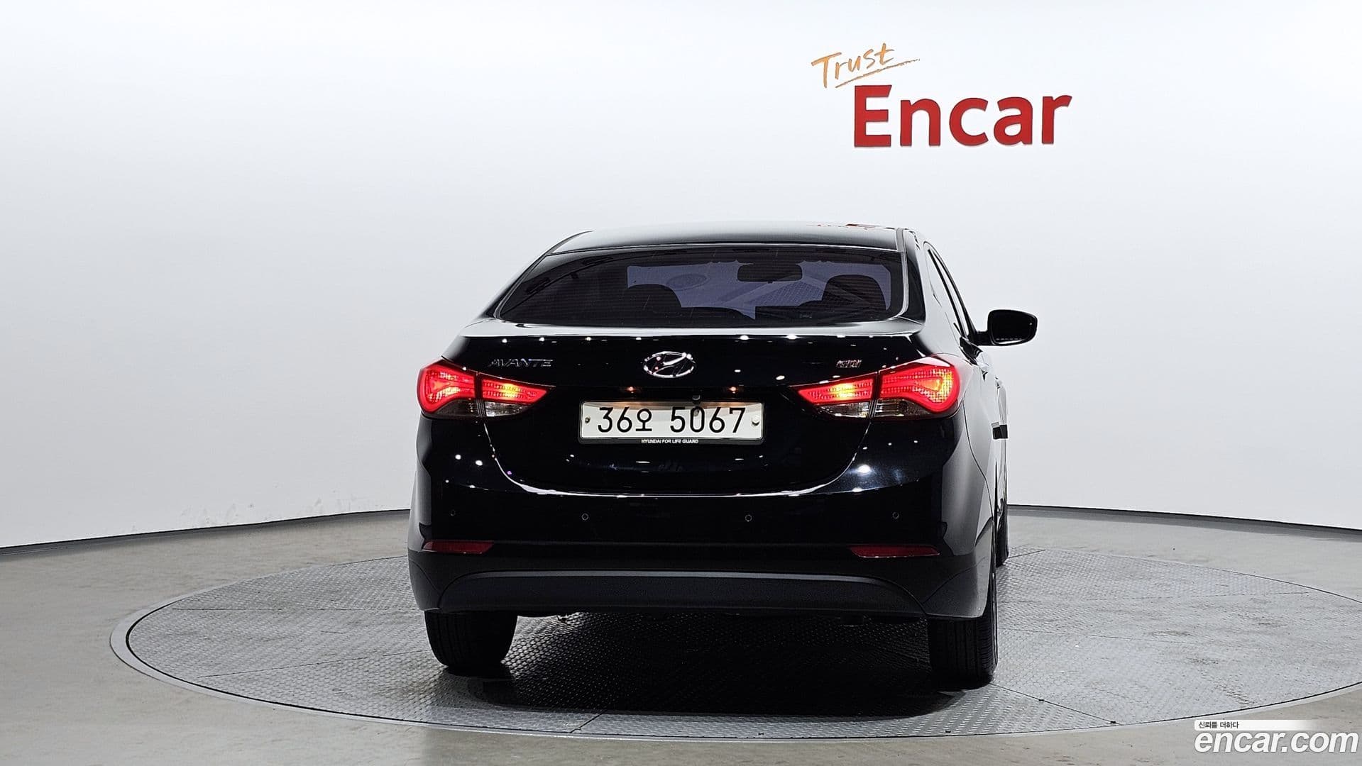 Main__Slider__Photo:AVANTE Hyundai 2014.9-3