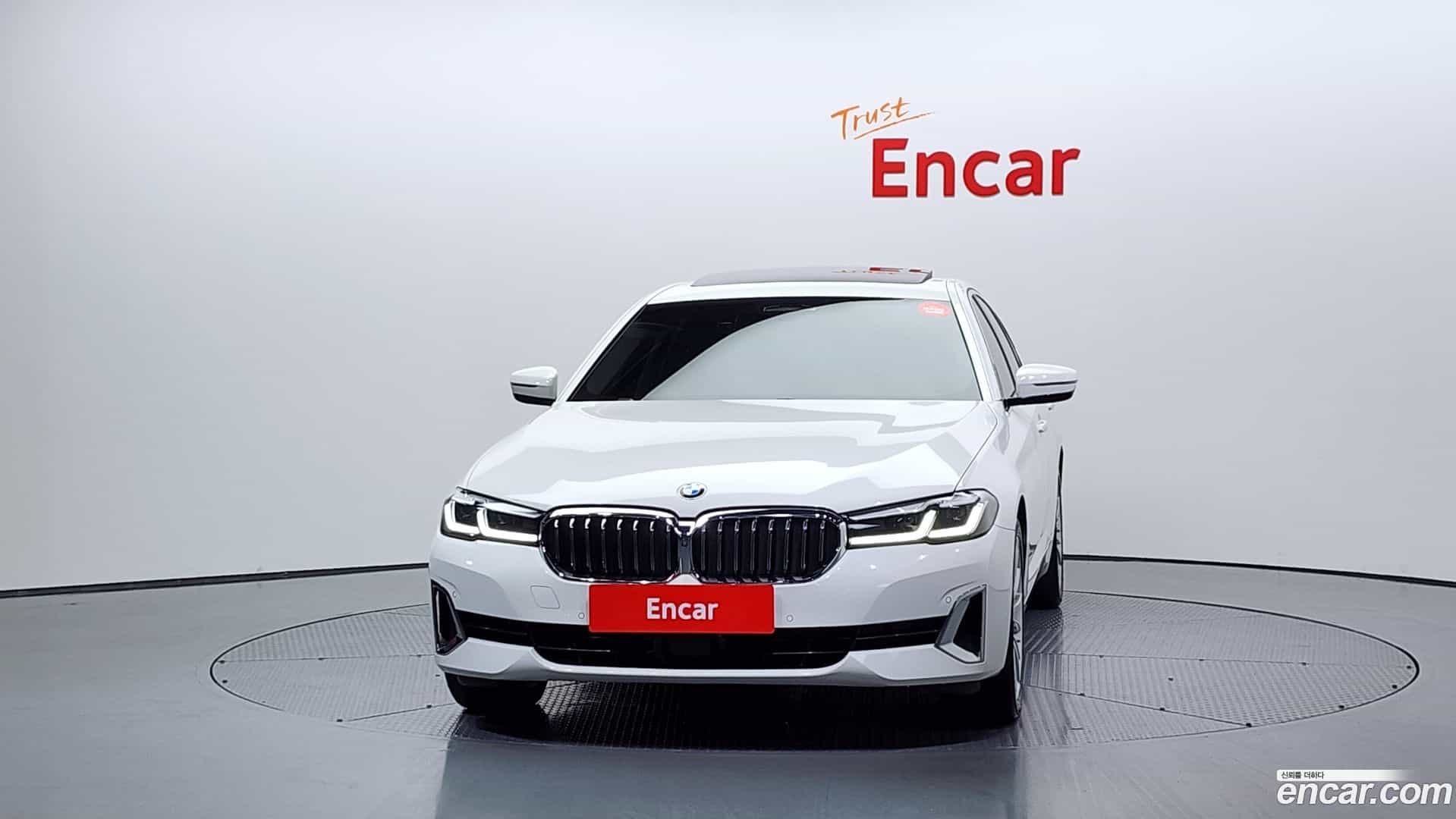 5-Series BMW 2023.6-OUTER-003