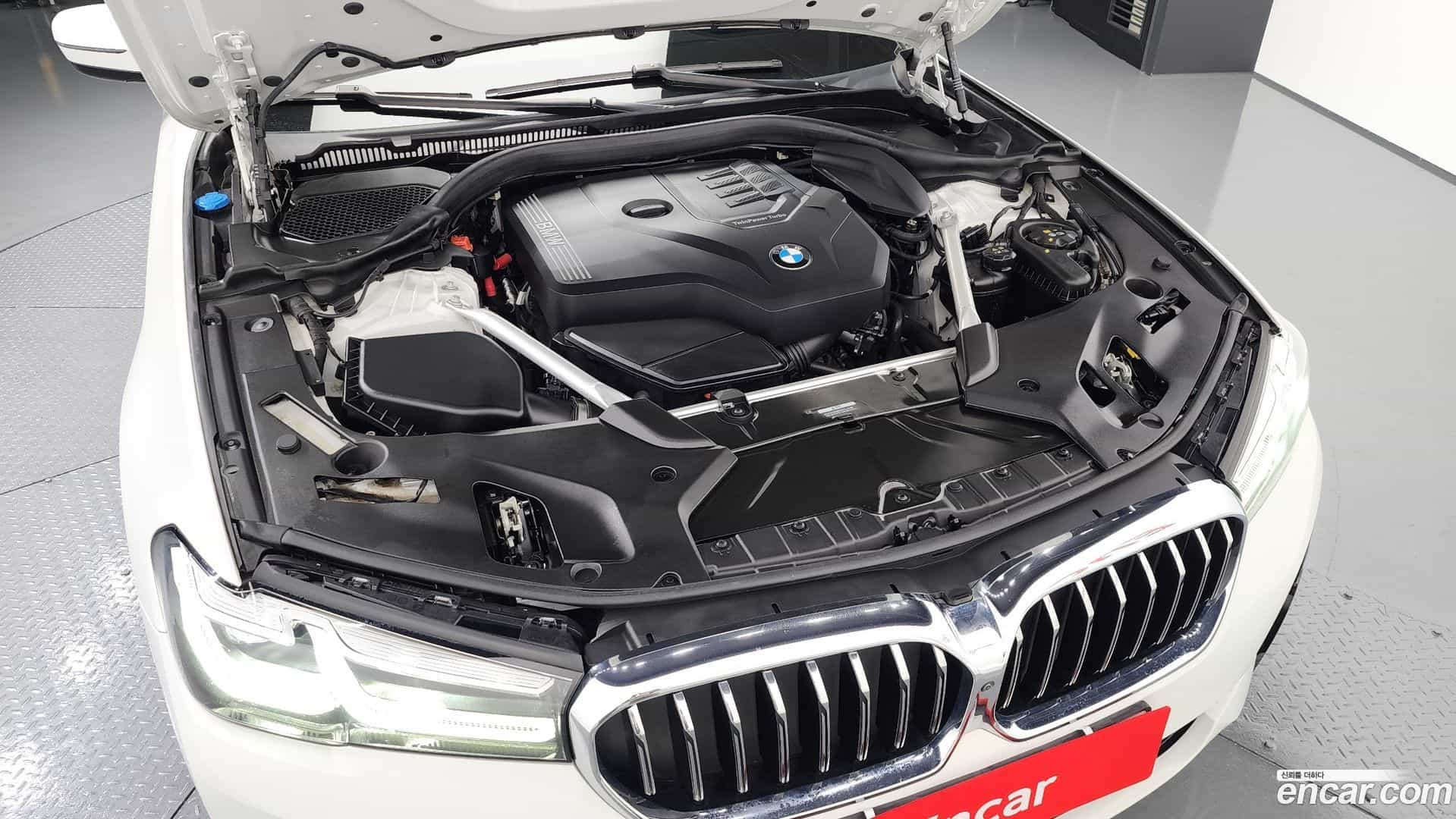 5-Series BMW 2023.6-INNER-006