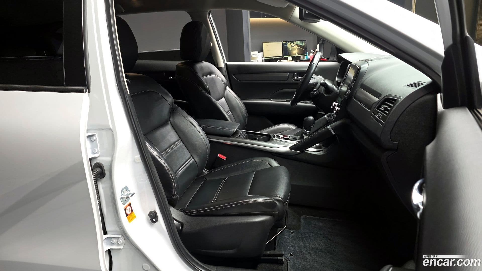 Main__Slider__Photo:QM6 Renault-KoreaSamsung 2022.6-10