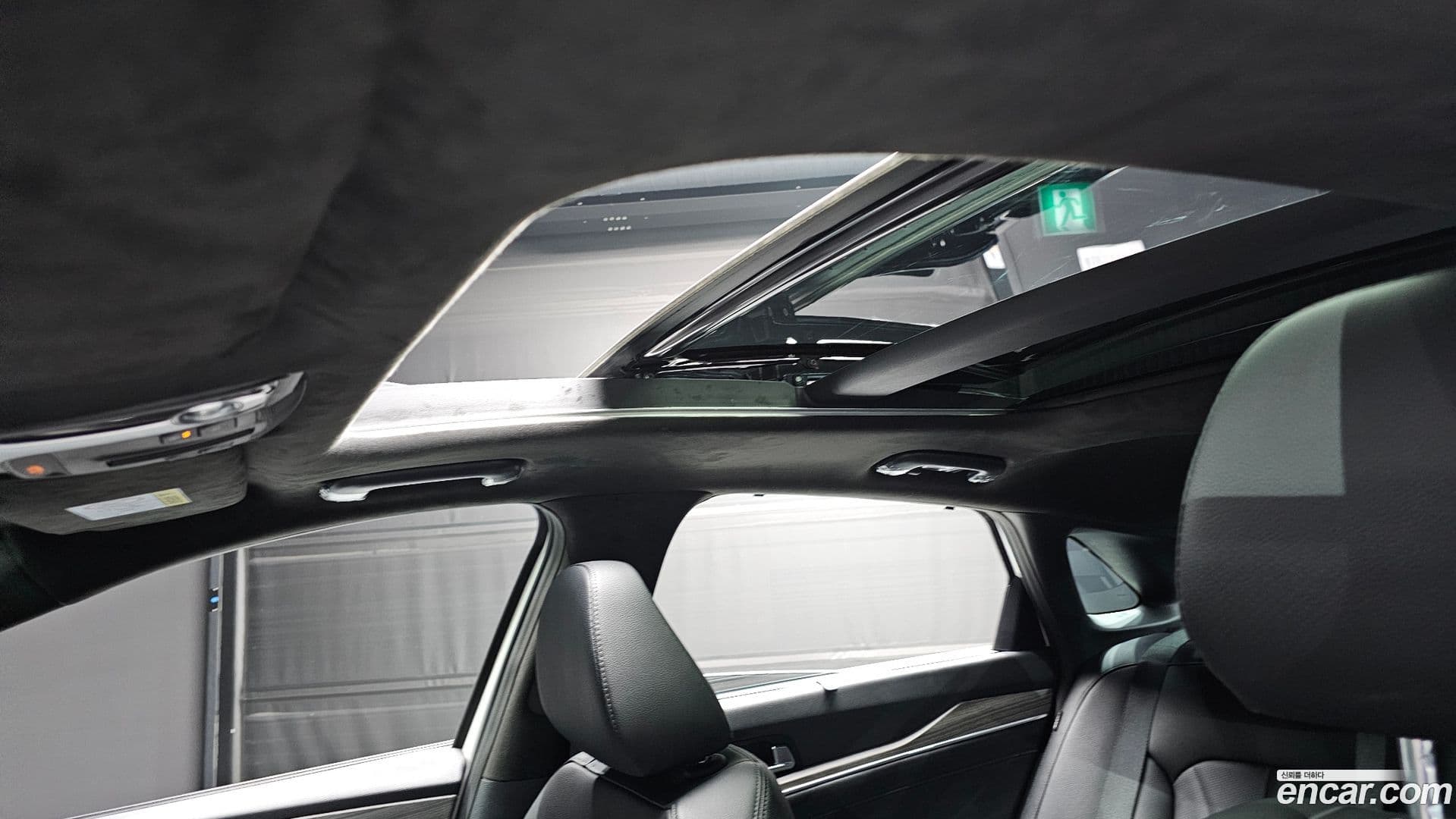 Main__Slider__Photo:K5 Kia 2023.10-14