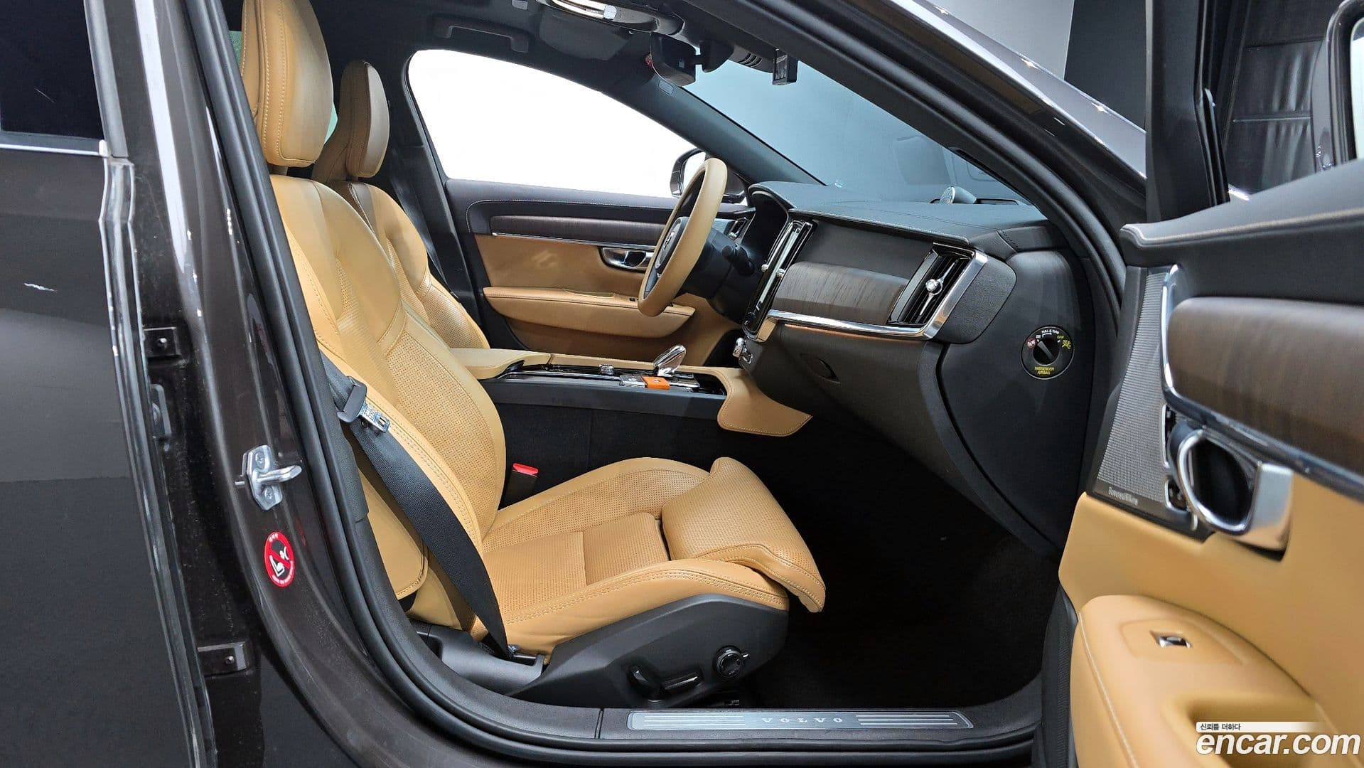 Main__Slider__Photo:S90 Volvo 2022.2-10