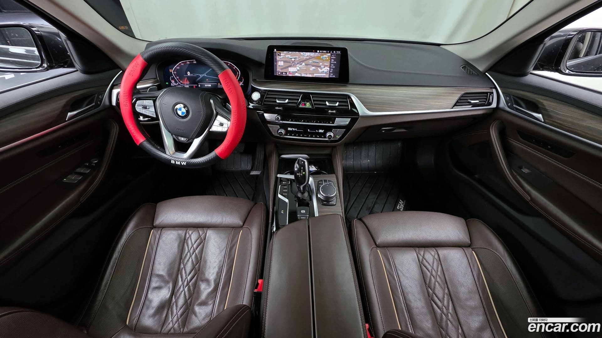 Main__Slider__Photo:5-Series BMW 2019.11-6