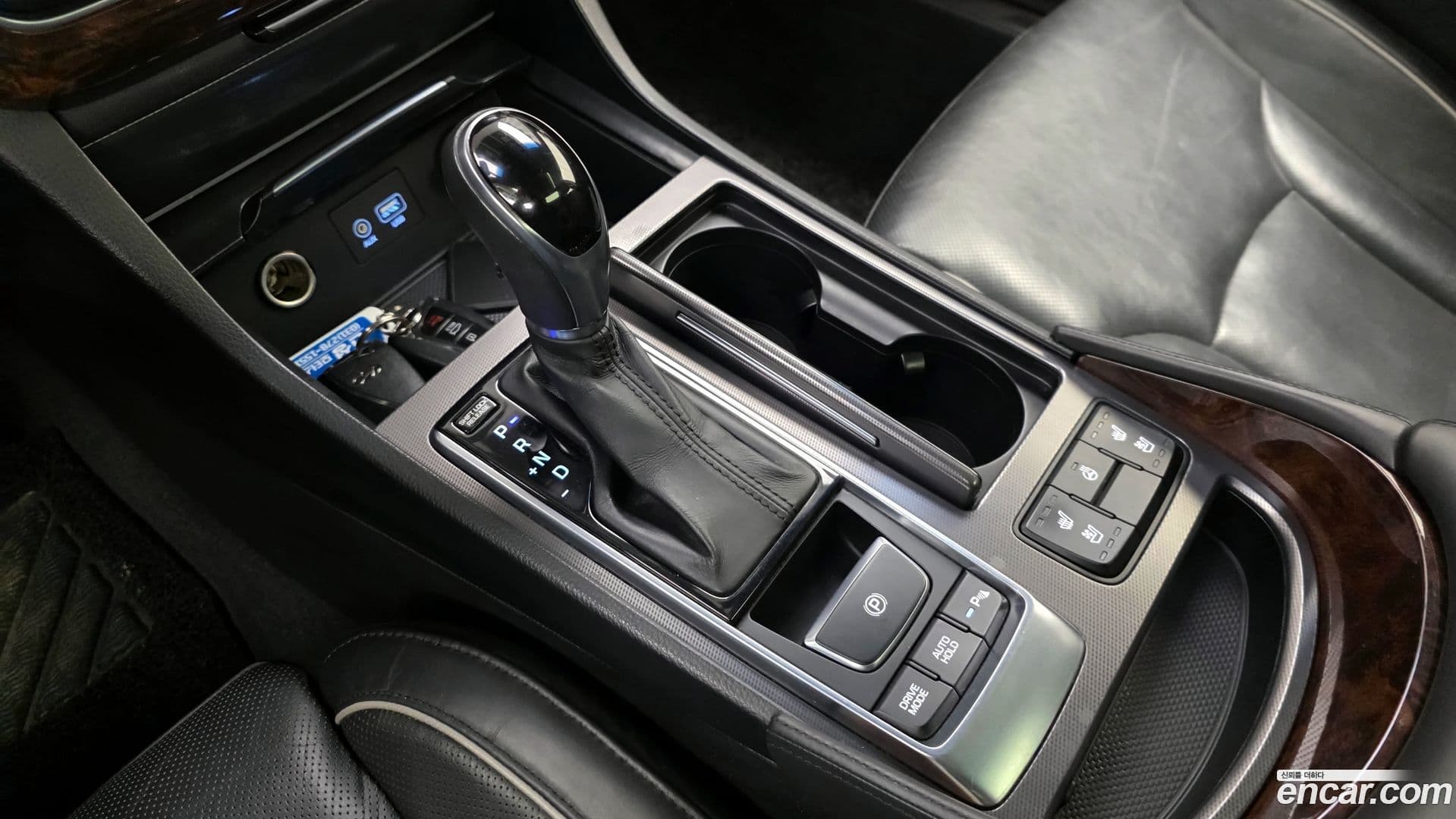 Main__Slider__Photo:Aslan Hyundai 2015.6-8