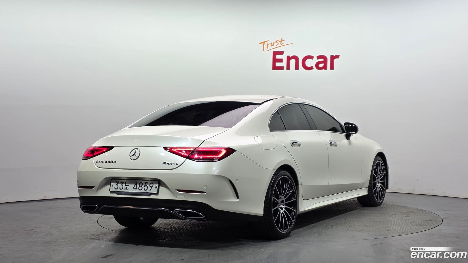 Main__Slider__Photo:CLS-Class Mercedes-Benz 2018.10-1