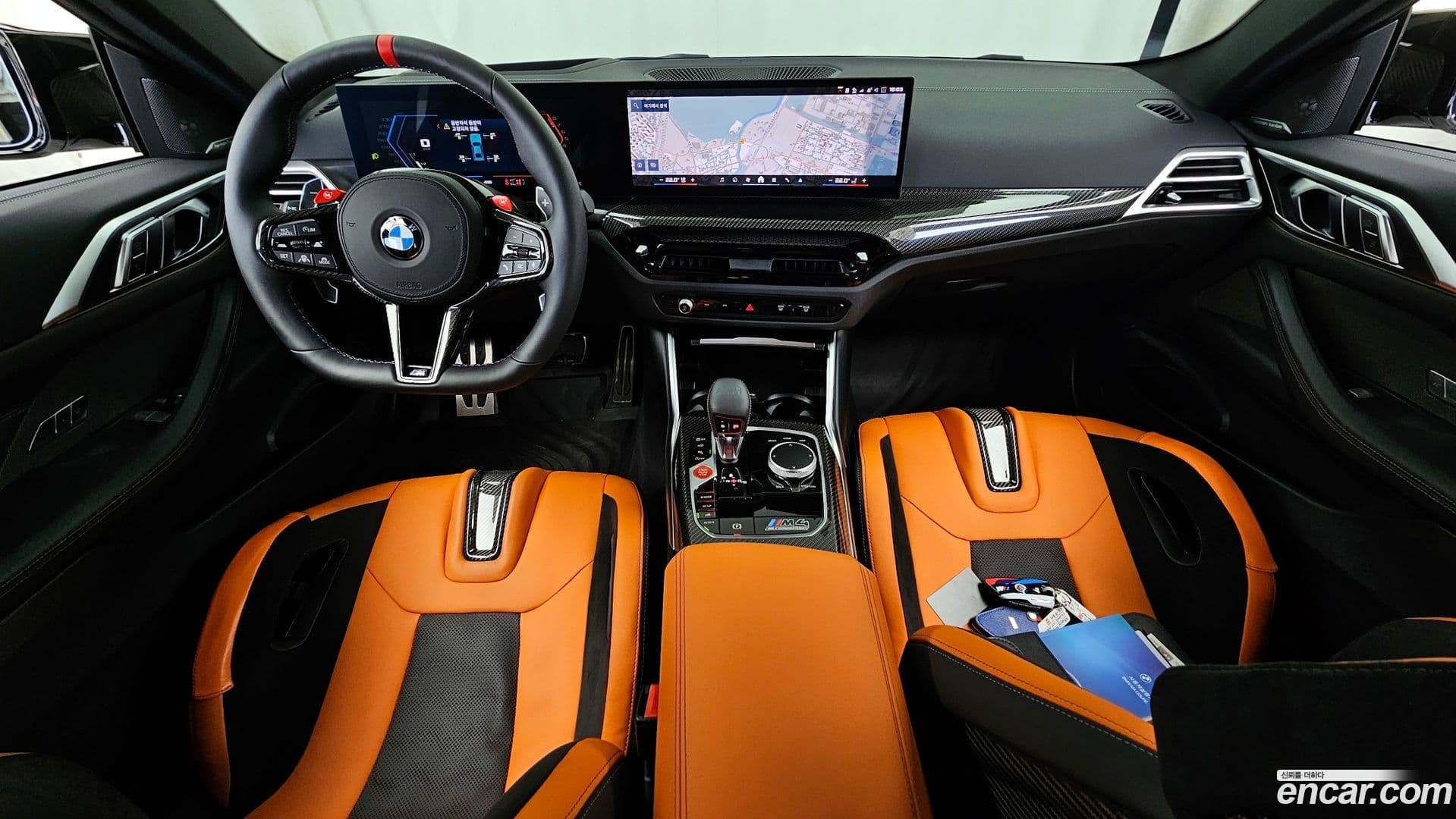 Main__Slider__Photo:M4 BMW 2025.4-6