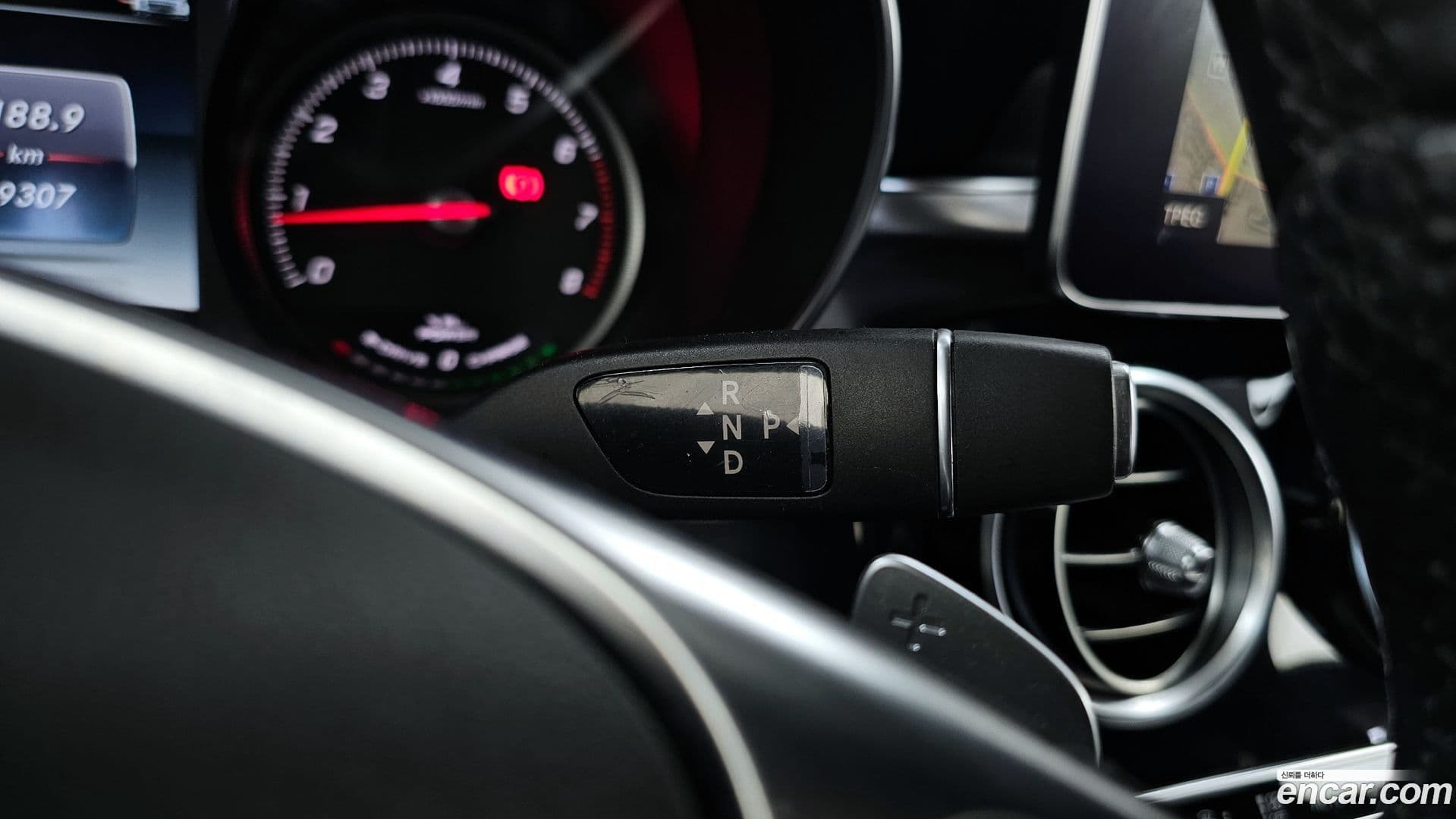 Main__Slider__Photo:C-Class Mercedes-Benz 2018.11-8