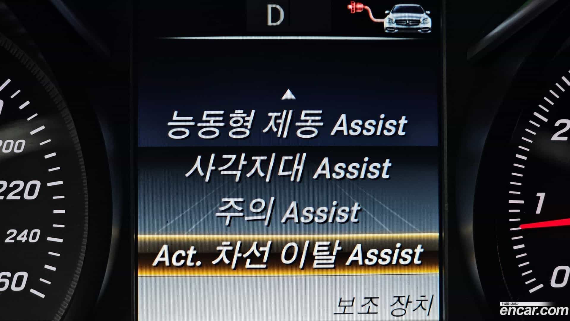 C-Class Mercedes-Benz 2018.11-OPTION-020