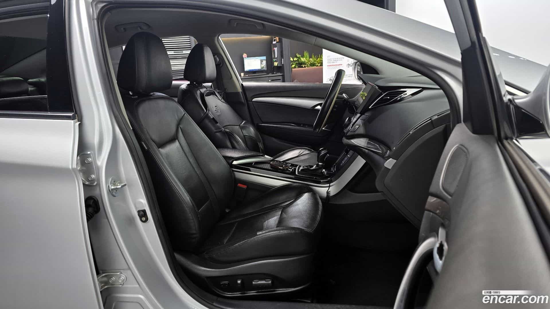 i40 Hyundai 2014.0-INNER-010