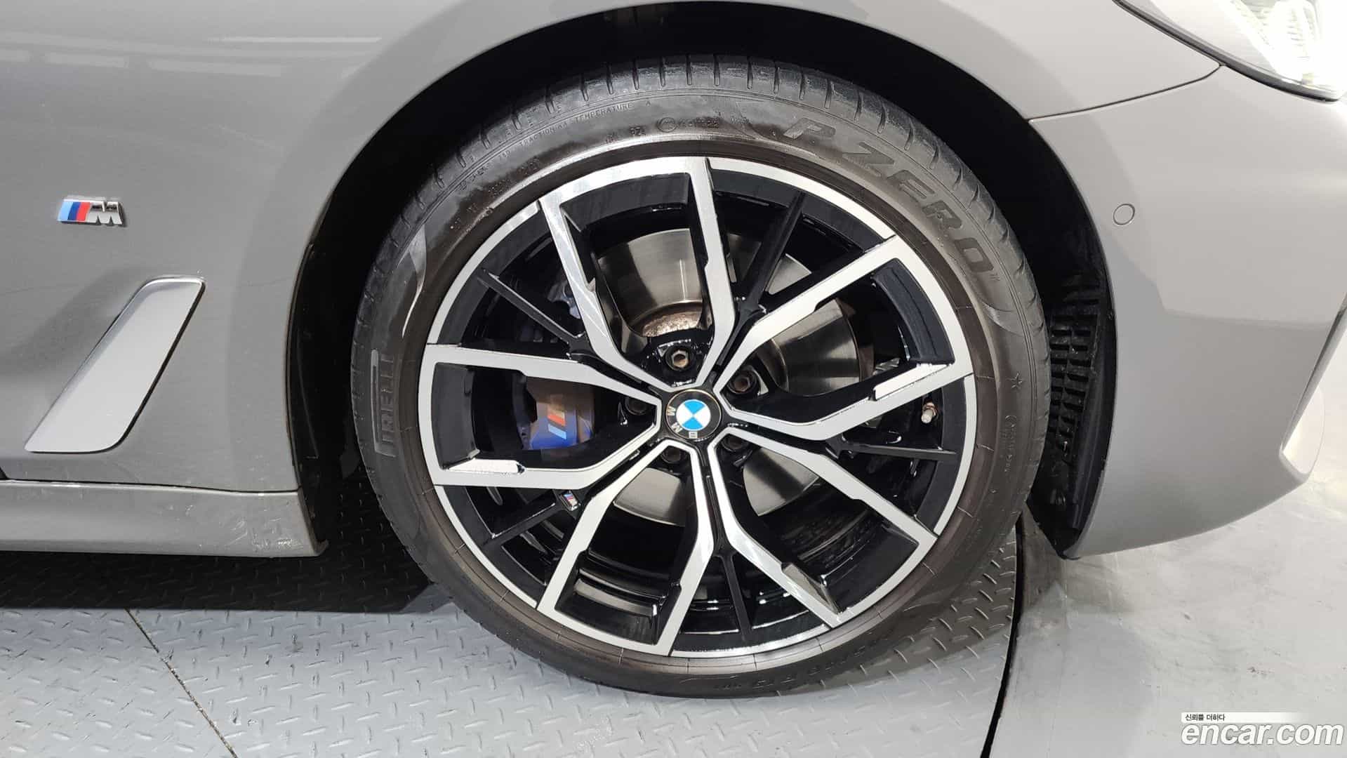 5-Series BMW 2022.1-OUTER-005