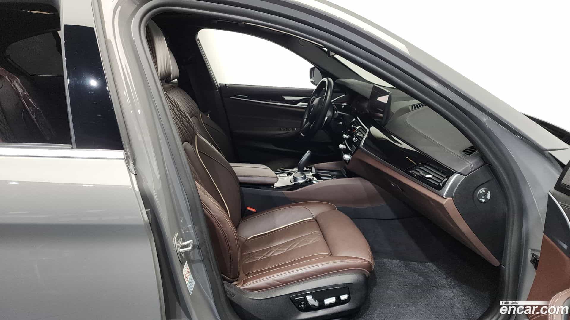 5-Series BMW 2022.1-OPTION-015