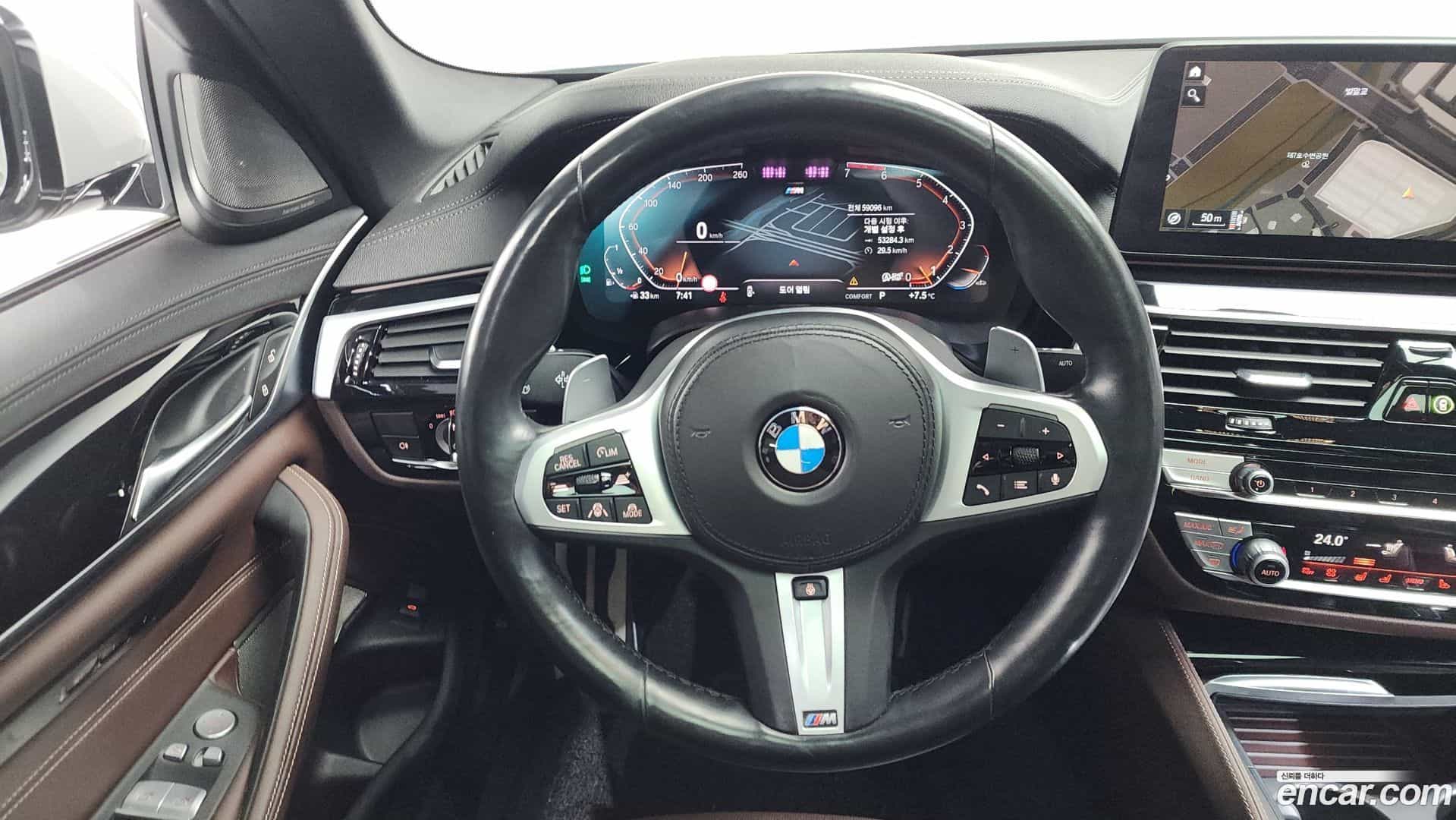 5-Series BMW 2022.1-OPTION-017