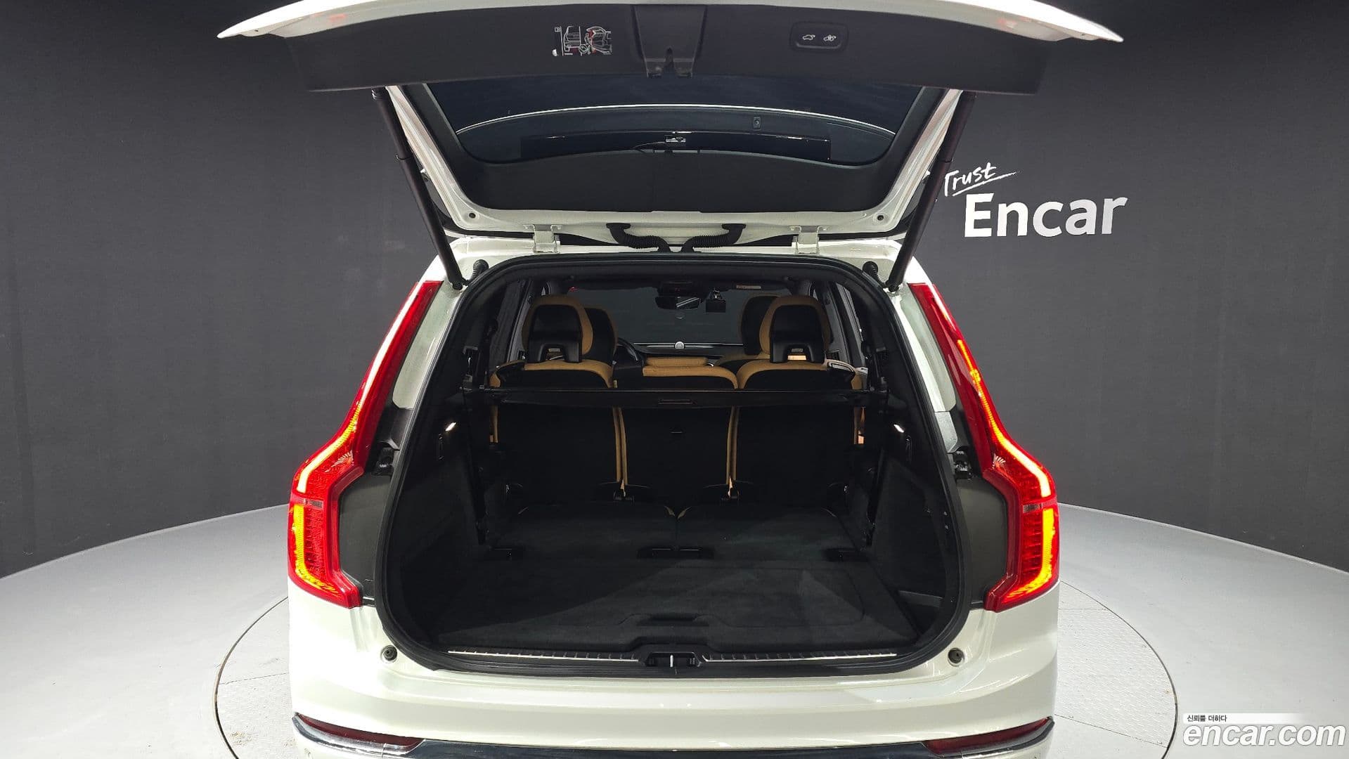 Main__Slider__Photo:XC90 Volvo 2022.4-19