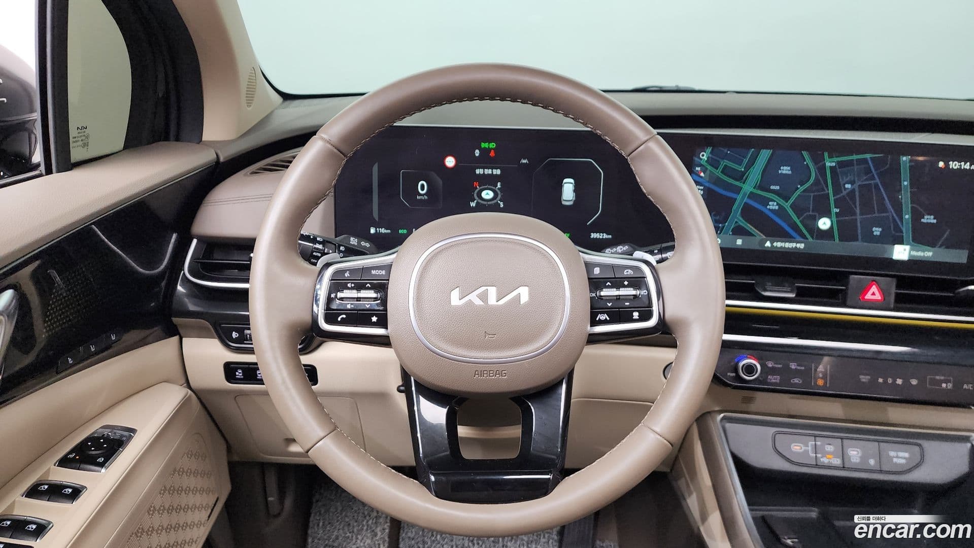 Main__Slider__Photo:Canival Kia 2024.6-12