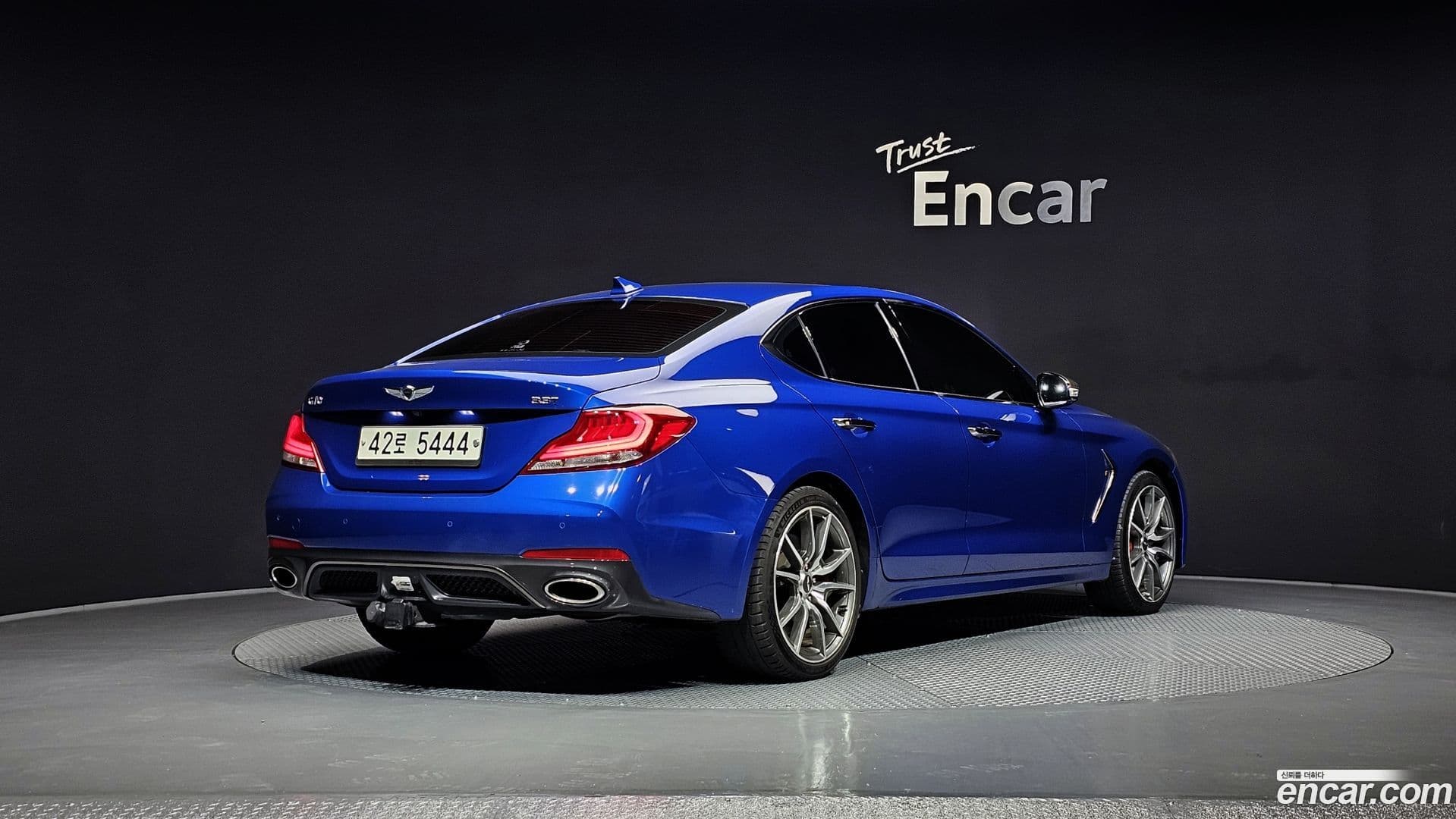 Main__Slider__Photo:G70 Genesis 2018.9-1