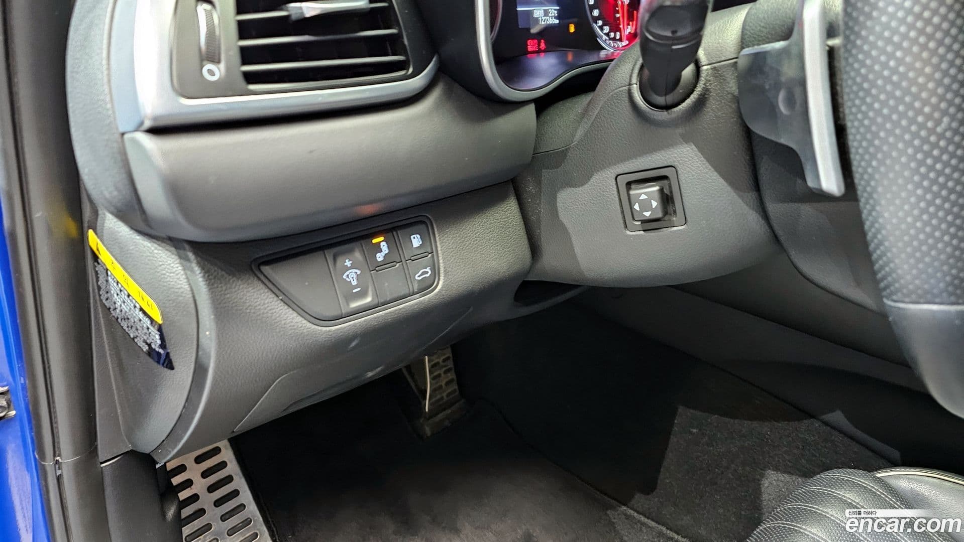 Main__Slider__Photo:G70 Genesis 2018.9-13