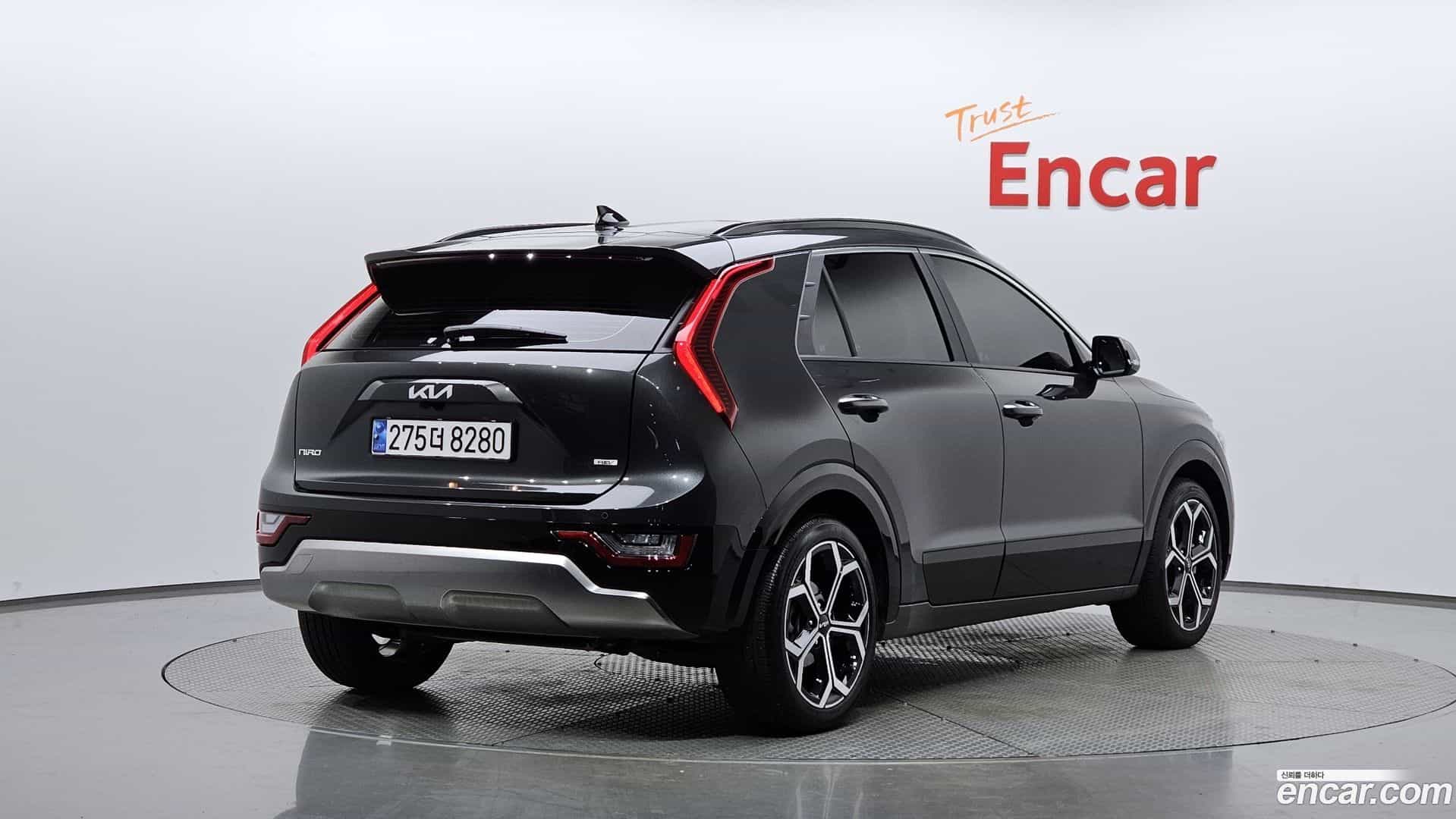 Niro Kia 2025.0-OUTER-002