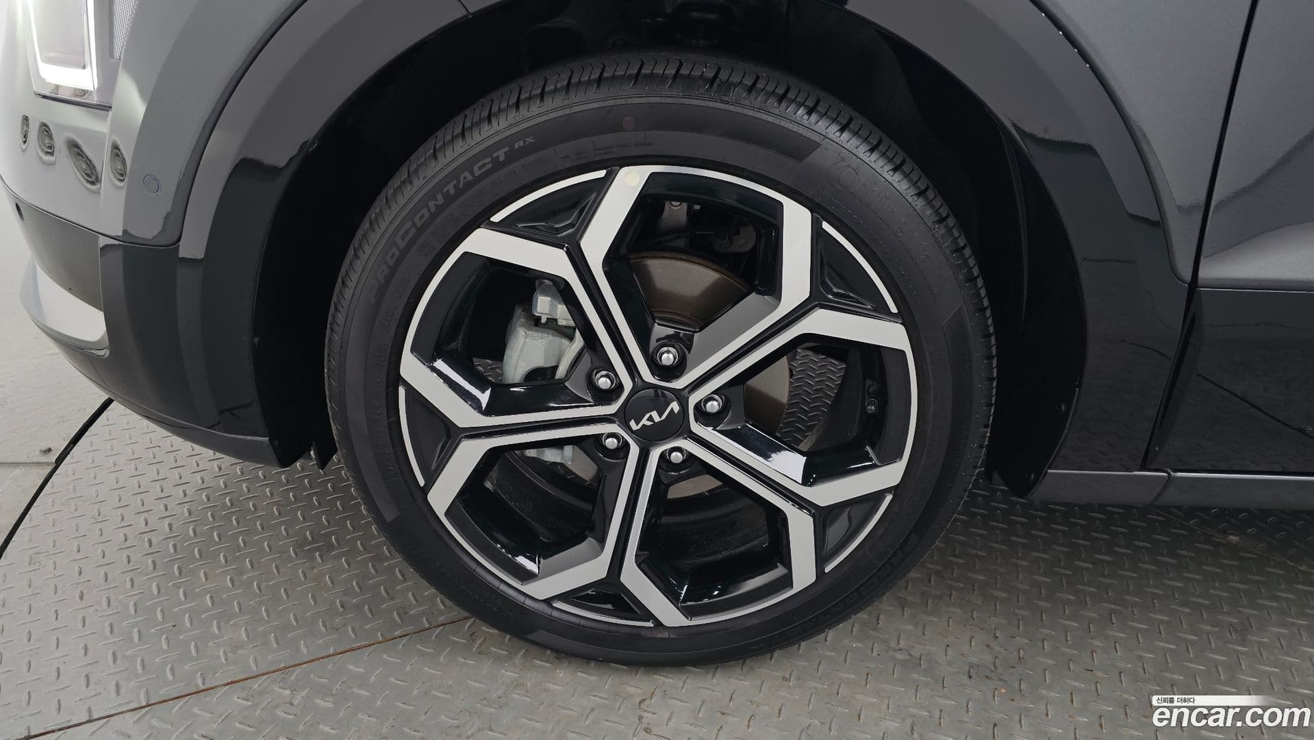 Main__Slider__Photo:Niro Kia 2025.0-4