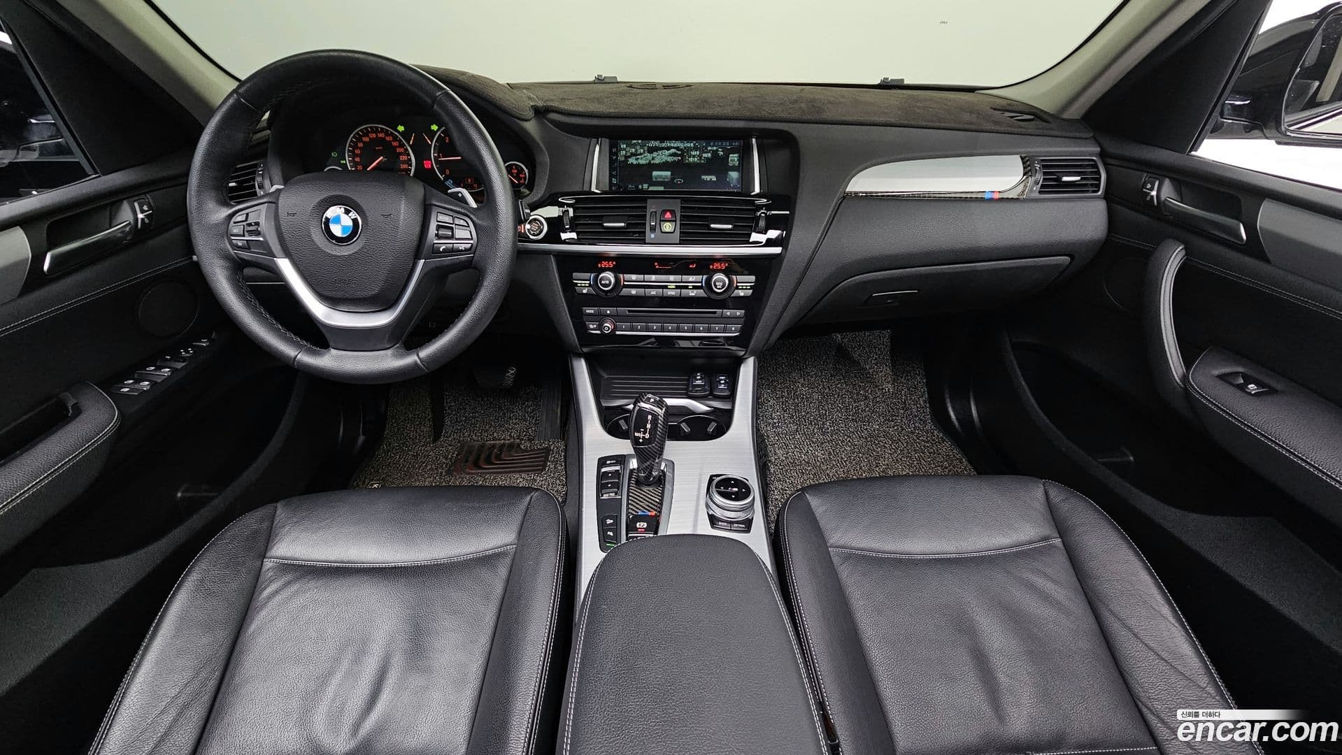 Main__Slider__Photo:X3 BMW 2017.3-6