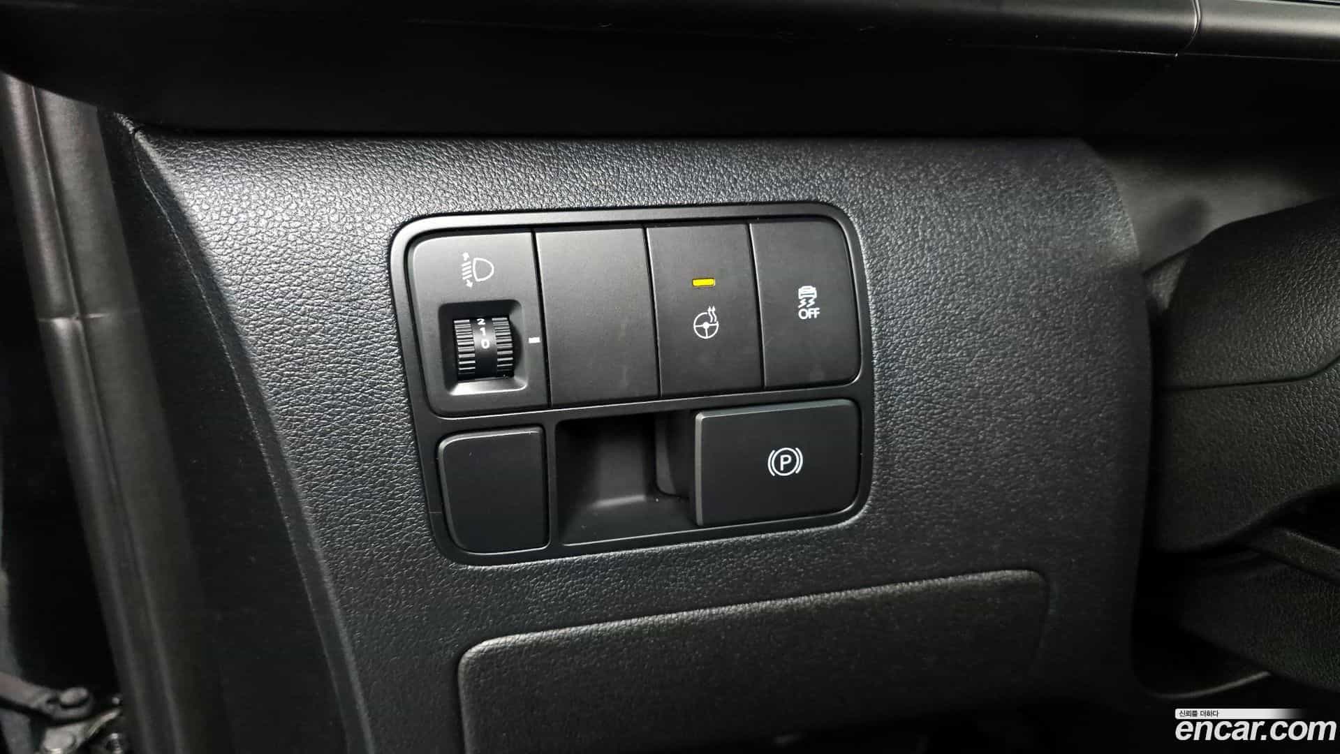 Staria Hyundai 2024.0-OPTION-017