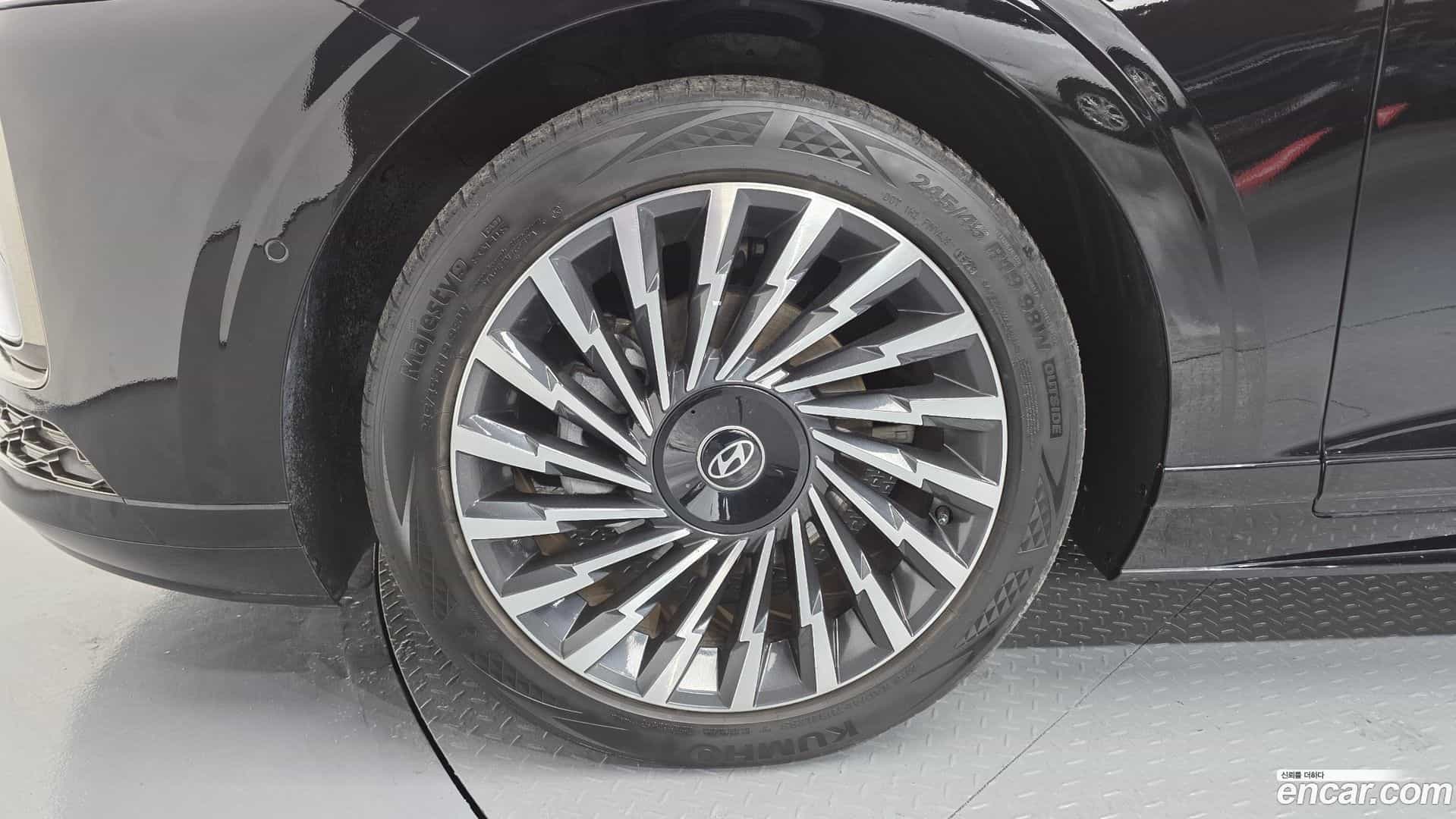 Grandeur Hyundai 2023.1-OUTER-005