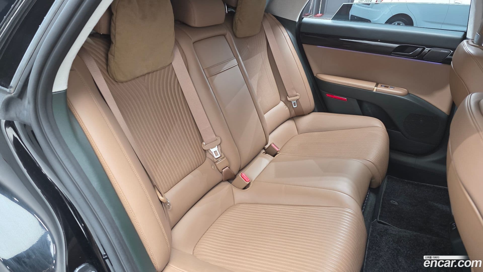 Main__Slider__Photo:Grandeur Hyundai 2023.1-11