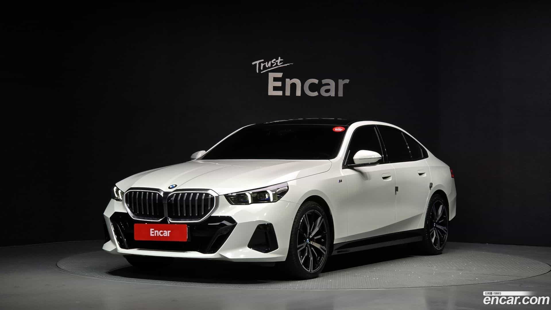 5-Series BMW 2024.10-OUTER-001