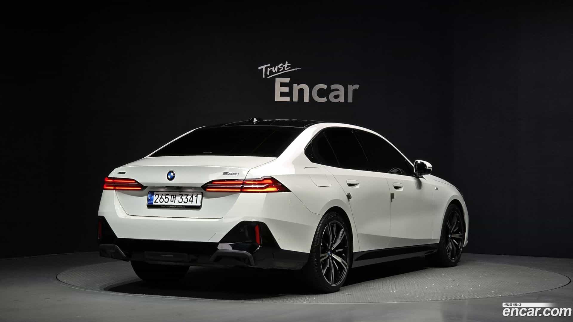 5-Series BMW 2024.10-OUTER-002