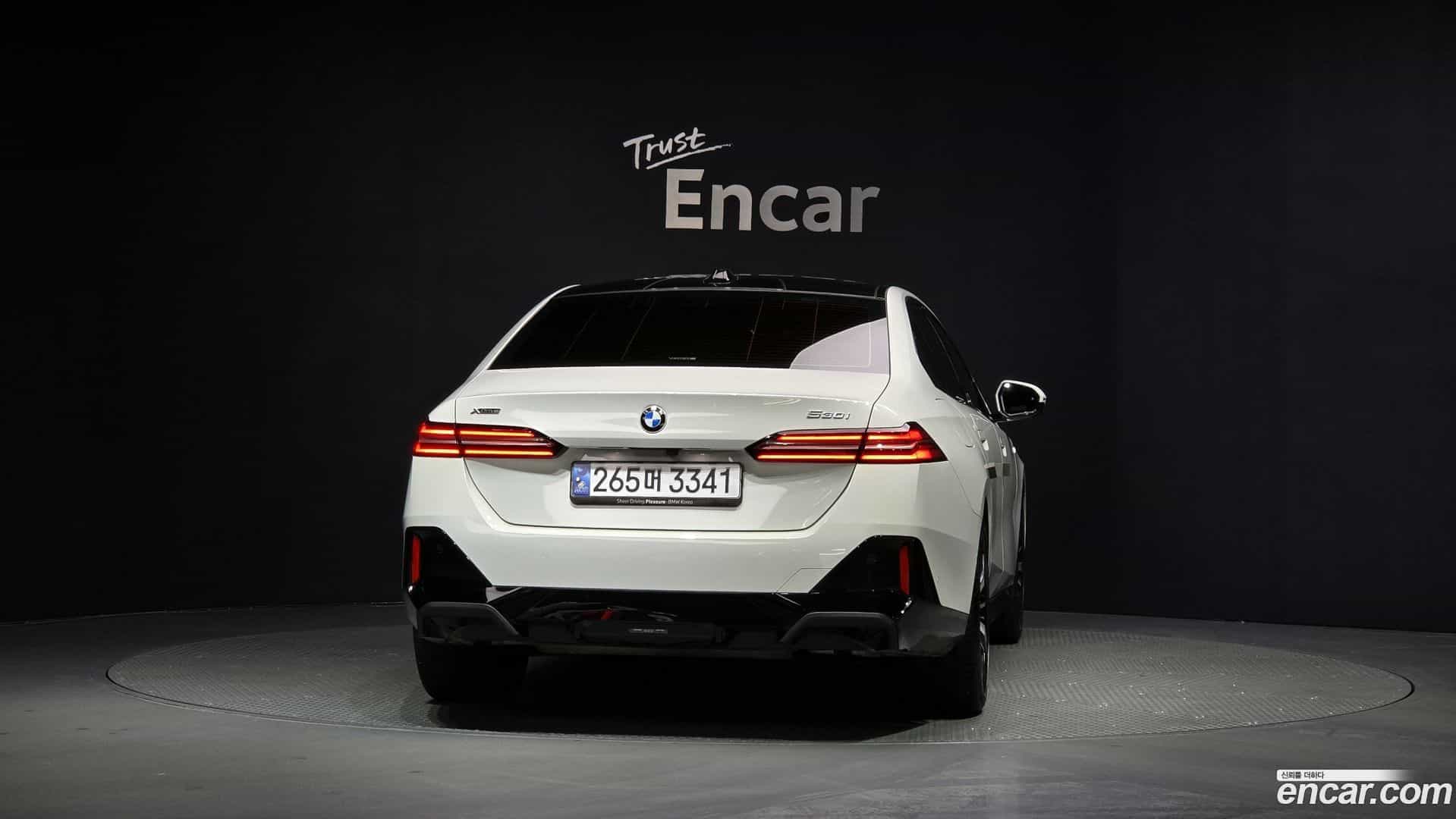 5-Series BMW 2024.10-OUTER-004