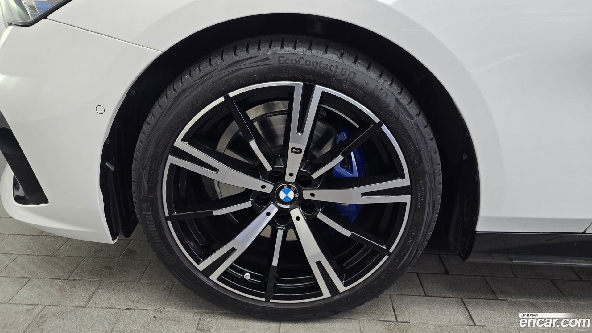 Main__Slider__Photo:5-Series BMW 2024.10-4