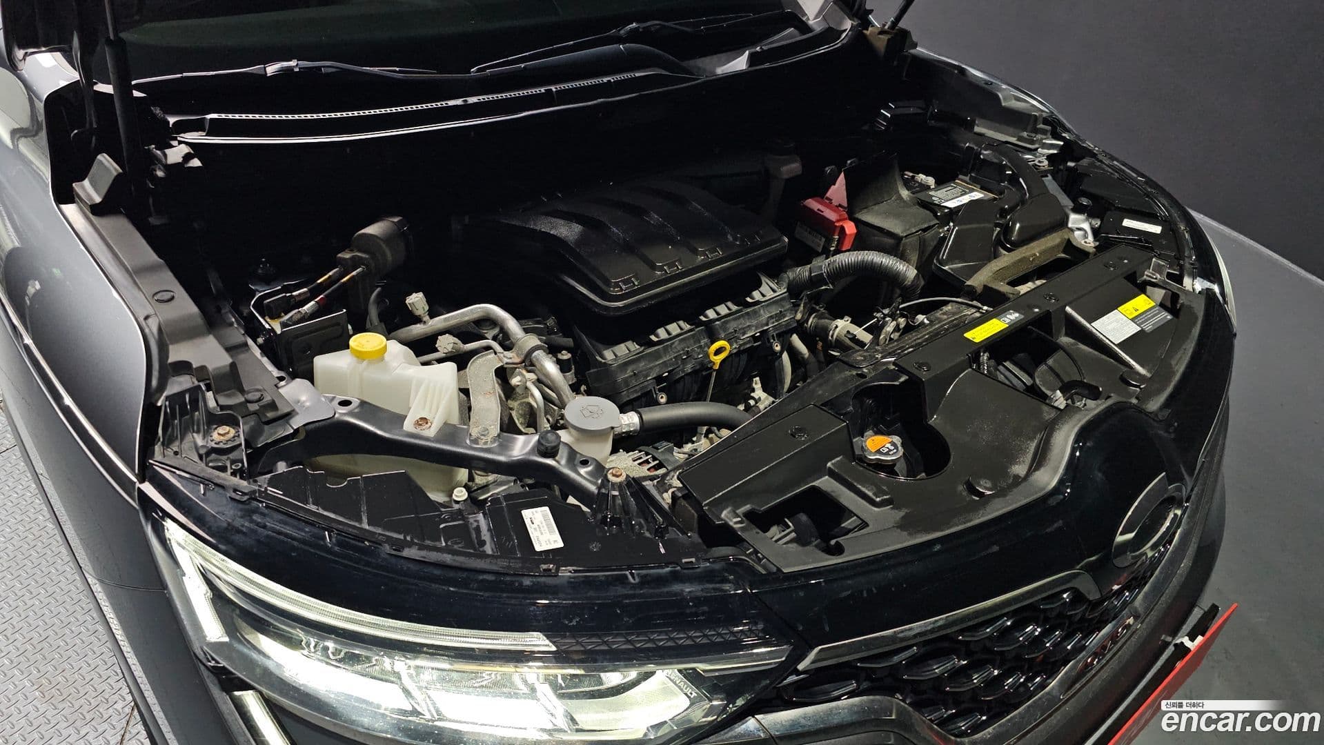 Main__Slider__Photo:QM6 Renault-KoreaSamsung 2021.3-5