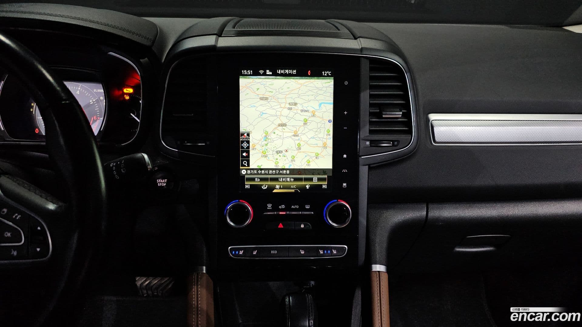 Main__Slider__Photo:QM6 Renault-KoreaSamsung 2021.3-13