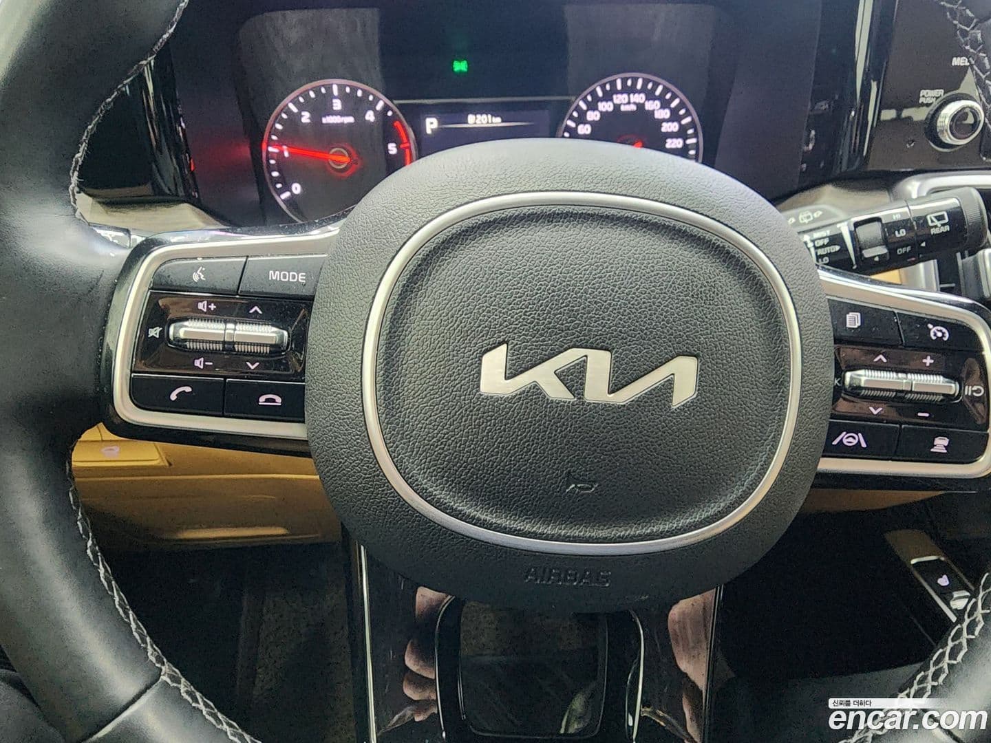 Main__Slider__Photo:Sorento Kia 2021.11-12